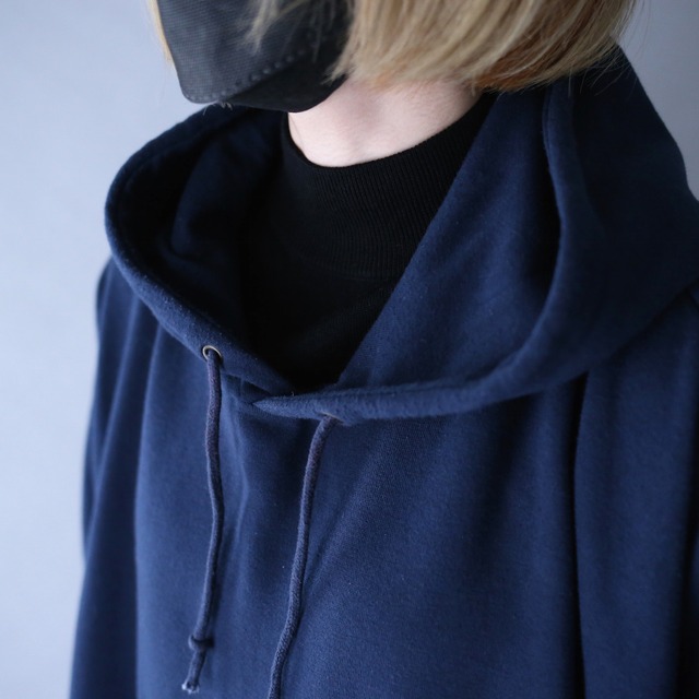 "FedEx" super over silhouette front and back printed sweat parka