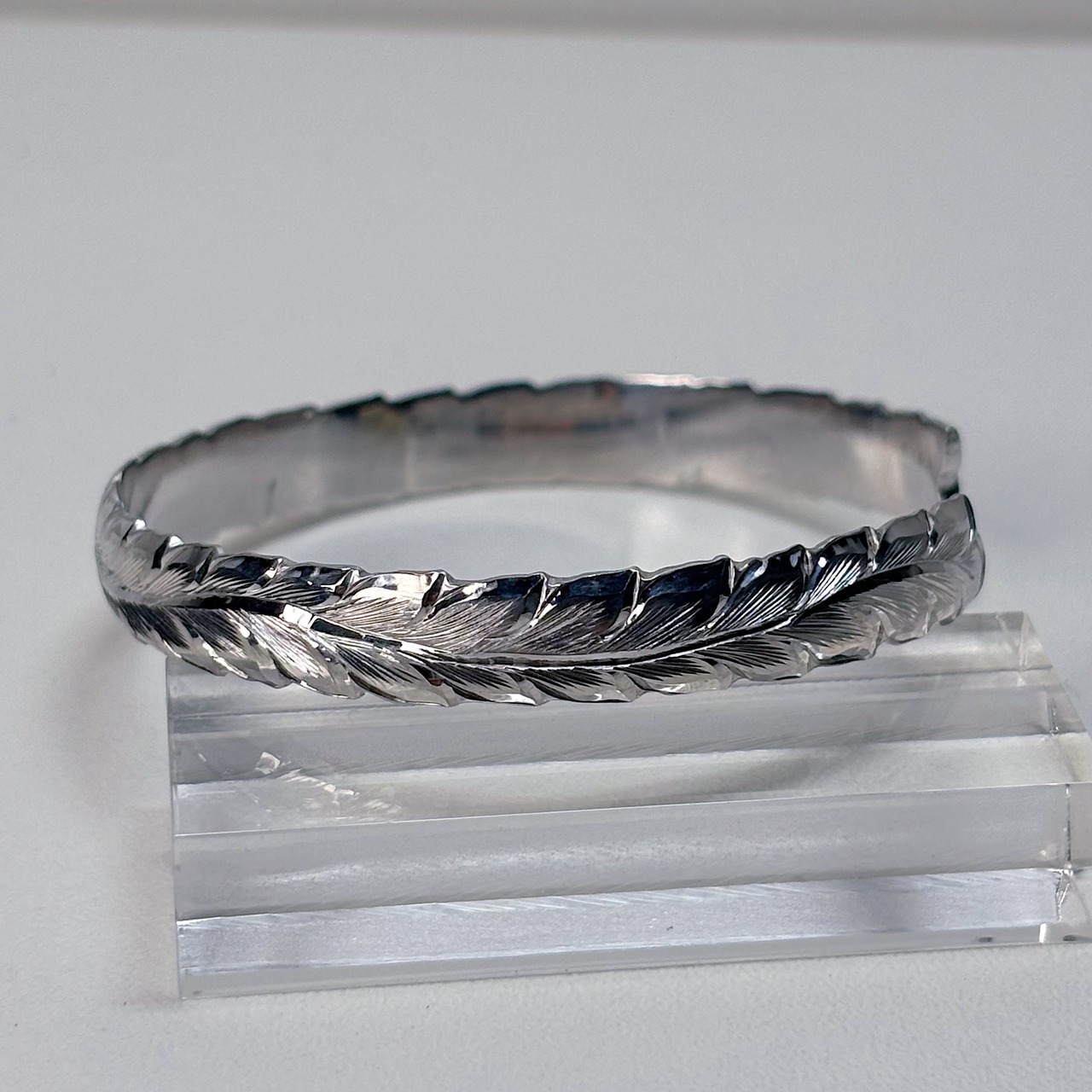 ロングマイレハワイアンバングル(M/Silver)