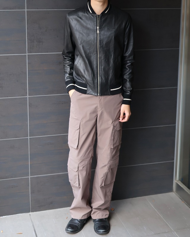 No-collar leather blouson