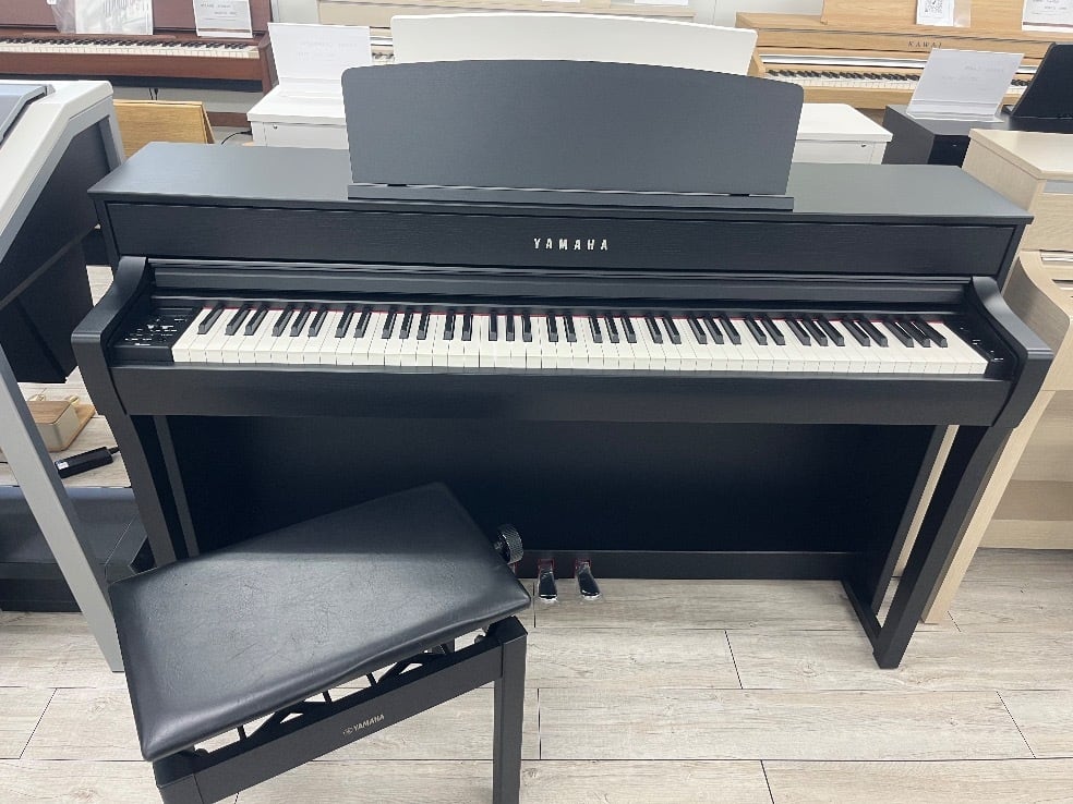 ★74197【電子ピアノ】YAMAHA CLP745B 22年製