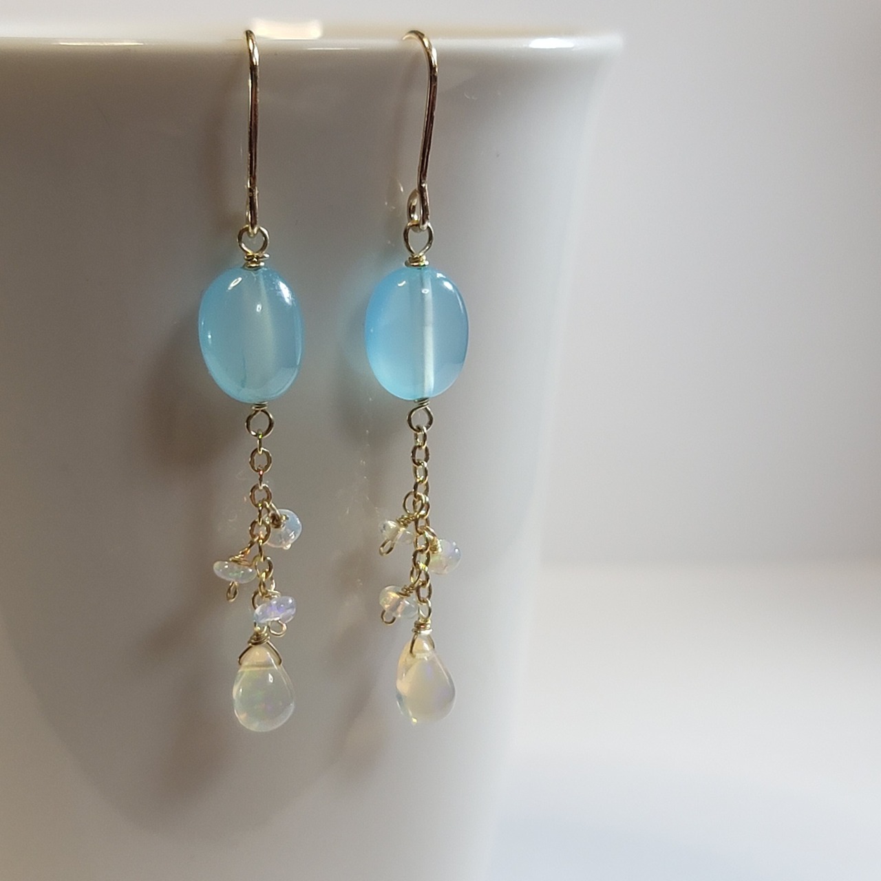 シーブルーカルセドニーとオパールのピアス 14kgf | mermaid stone BASE店