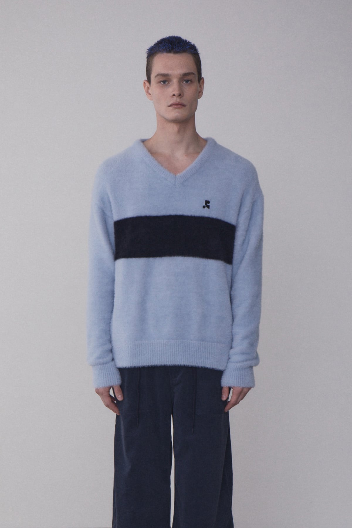rest & recreation] RR V-NECK HAIRY KNIT TOP - SKYBLUE 正規韓国 