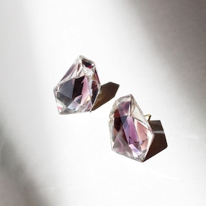 イレギュラーカットギブレヴィンテージガラスピアス/イヤリング pag034