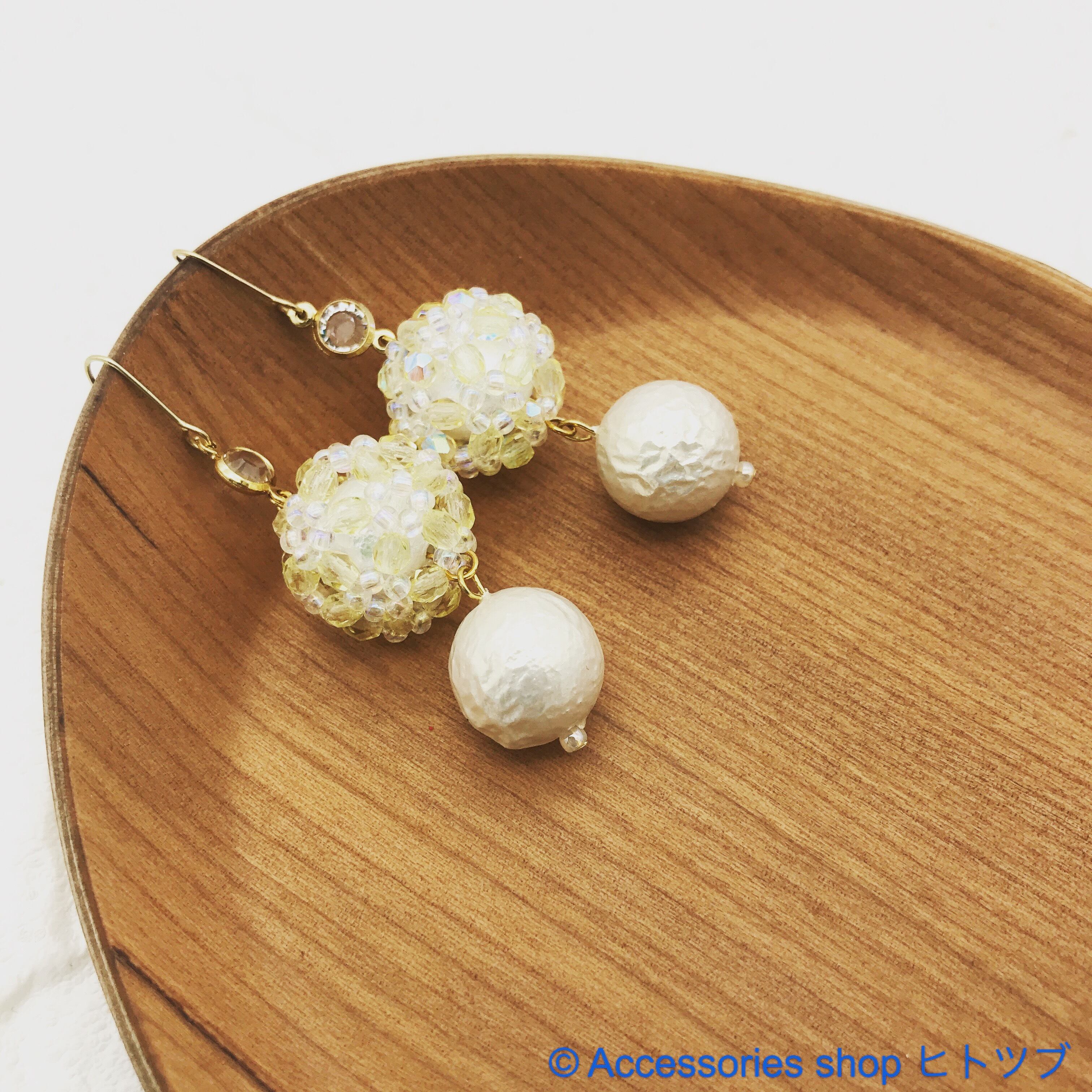 0058:シュガーボール ペールトーンピアス