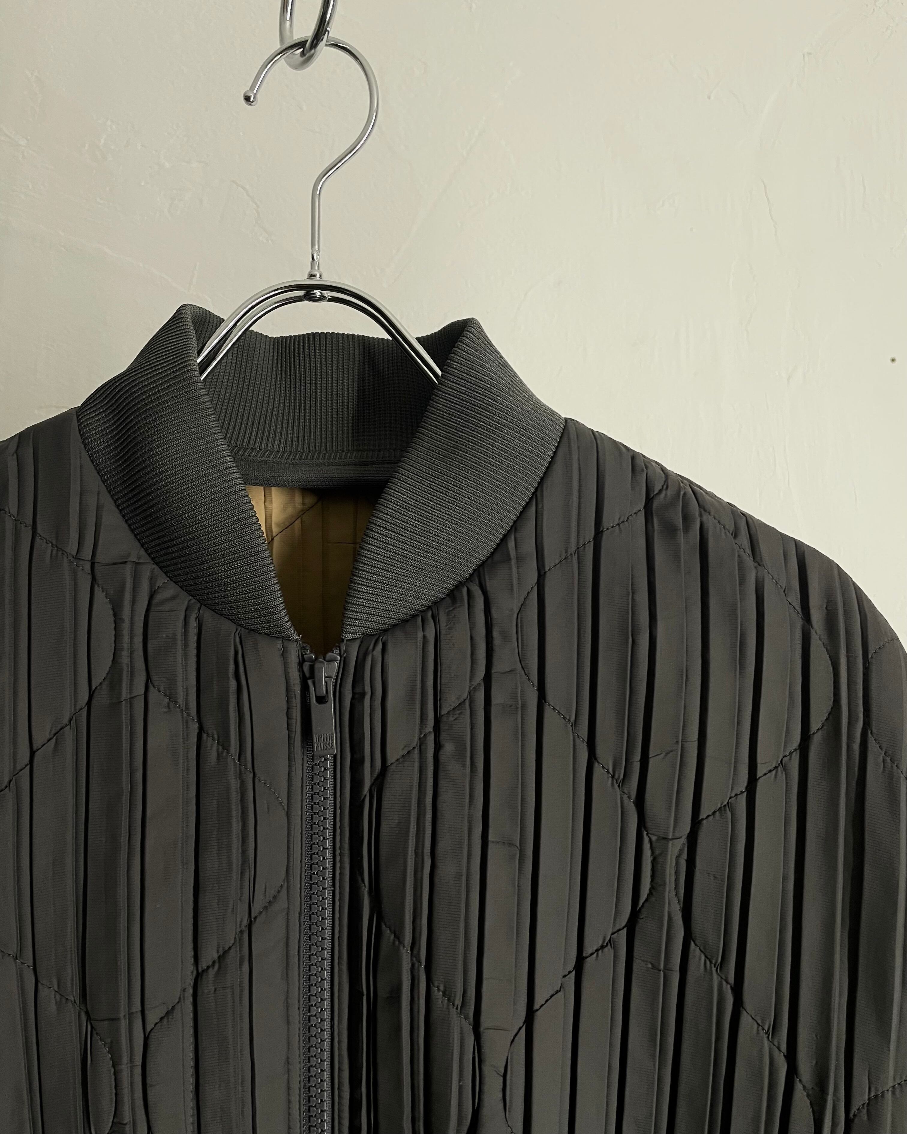20AW HOMME PLISSE（ISSEY MIYAKE）Padded Pleats Blouson | VOLAR