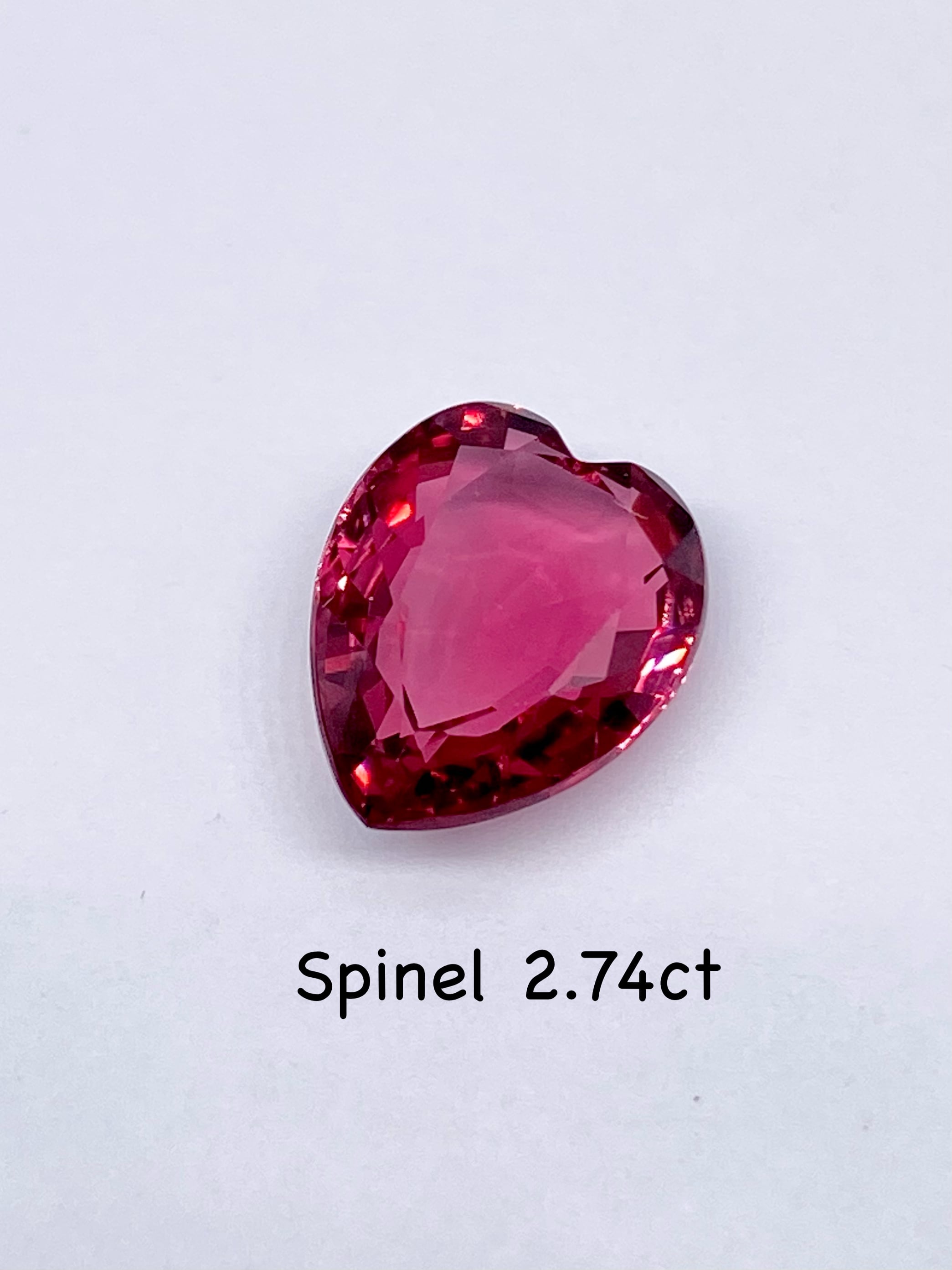 大粒！キラッキラのプラチナブルースピネルルースハートカット1.62ct