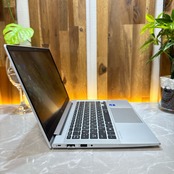 極美品2022年式‼️HP EliteBook 630 G9/Core i5 第12世代/メモリ16GB/SSD256GB/ノートパソコン
