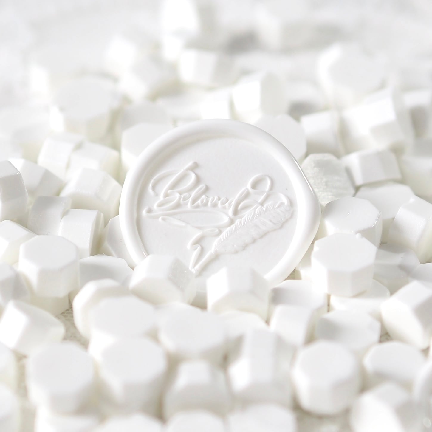 0102 -White/ / SealingWax 35g