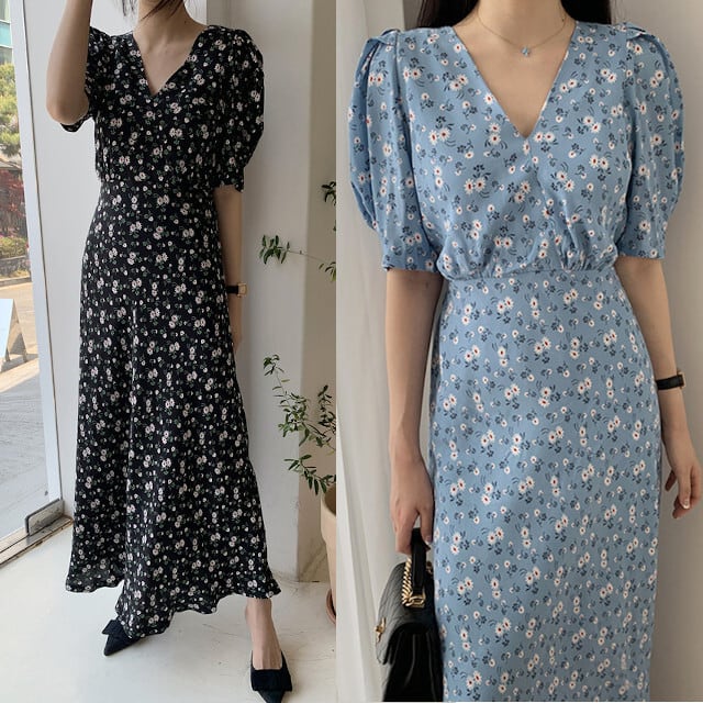 レディース ワンピース マキシ丈 ロングワンピ S/M パフスリーブ Vネック 小花柄 フラワー レースアップ ブラック/ブルー