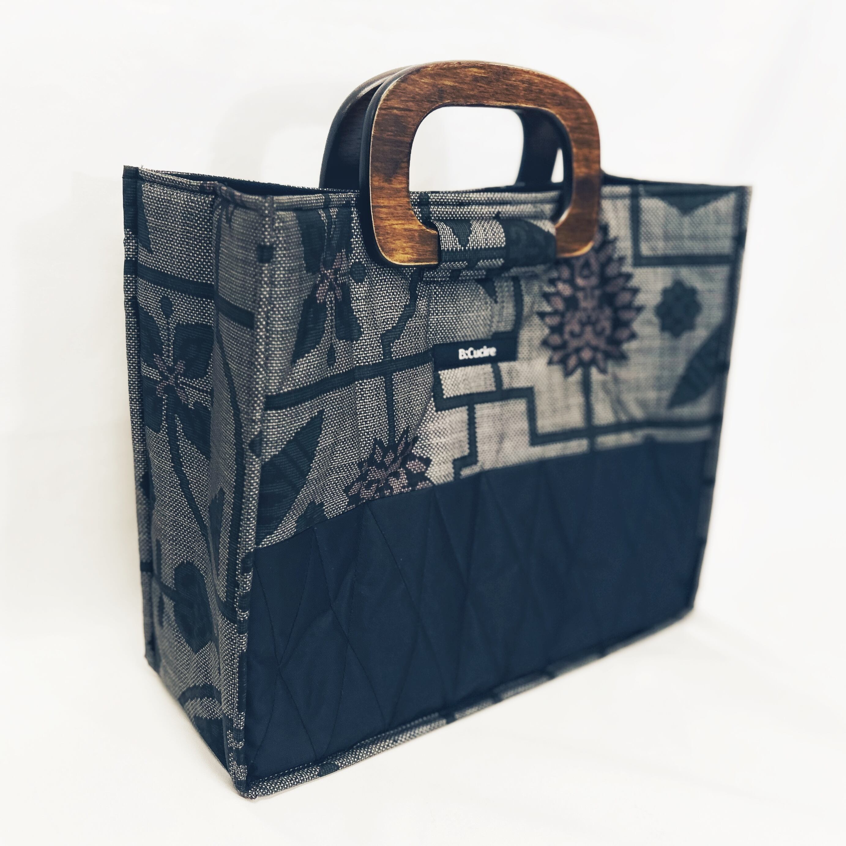 バック | B;cucire