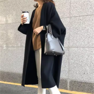 【送料無料】 アウター 6色 ロングコート 羽織り ロング ミモレ丈 長袖 Uネック Aライン ボタン かわいい 大人可愛い 綺麗 シンプル カジュアル 大人 上品 おしゃれ お洒落 大人女子 こなれ感 エレガント コンサバ 定番アイテム 体型カバー ガーリー ヘルシー 無地 秋 冬 女性 レディース ママ 20代 30代 40代 OL 通勤 デート お出かけ 女子会 お呼ばれ お茶会 授業参観 休日 アウトドア 着回し ファッション 厚手生地 スタイル 楽ちん オーバーシルエット