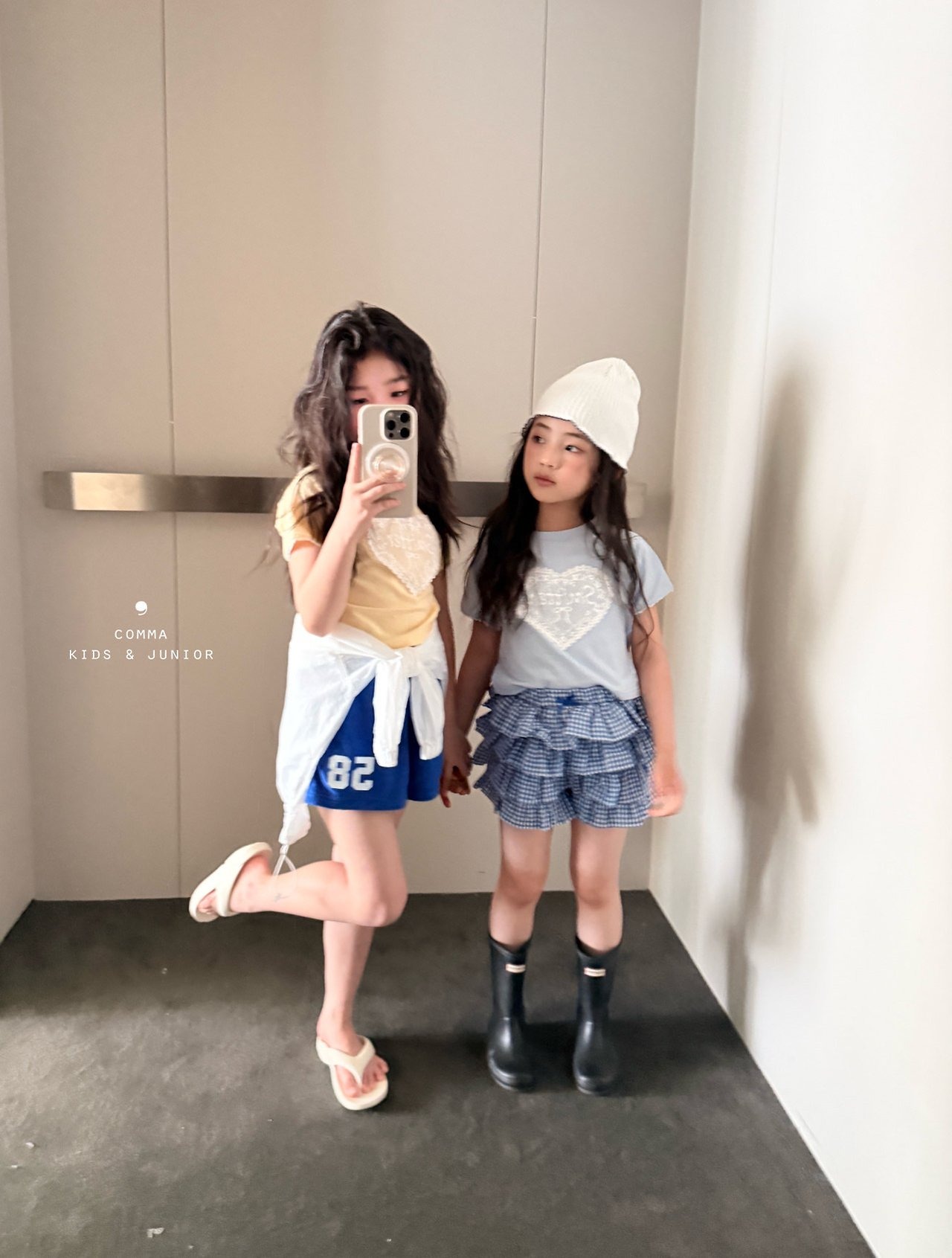 [COMMA] Heart Lace Tee / [콤마] 하트레이스티