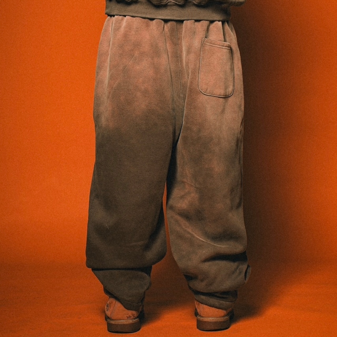 OG SMALL LOGO PIGMENT SWEAT PANTS