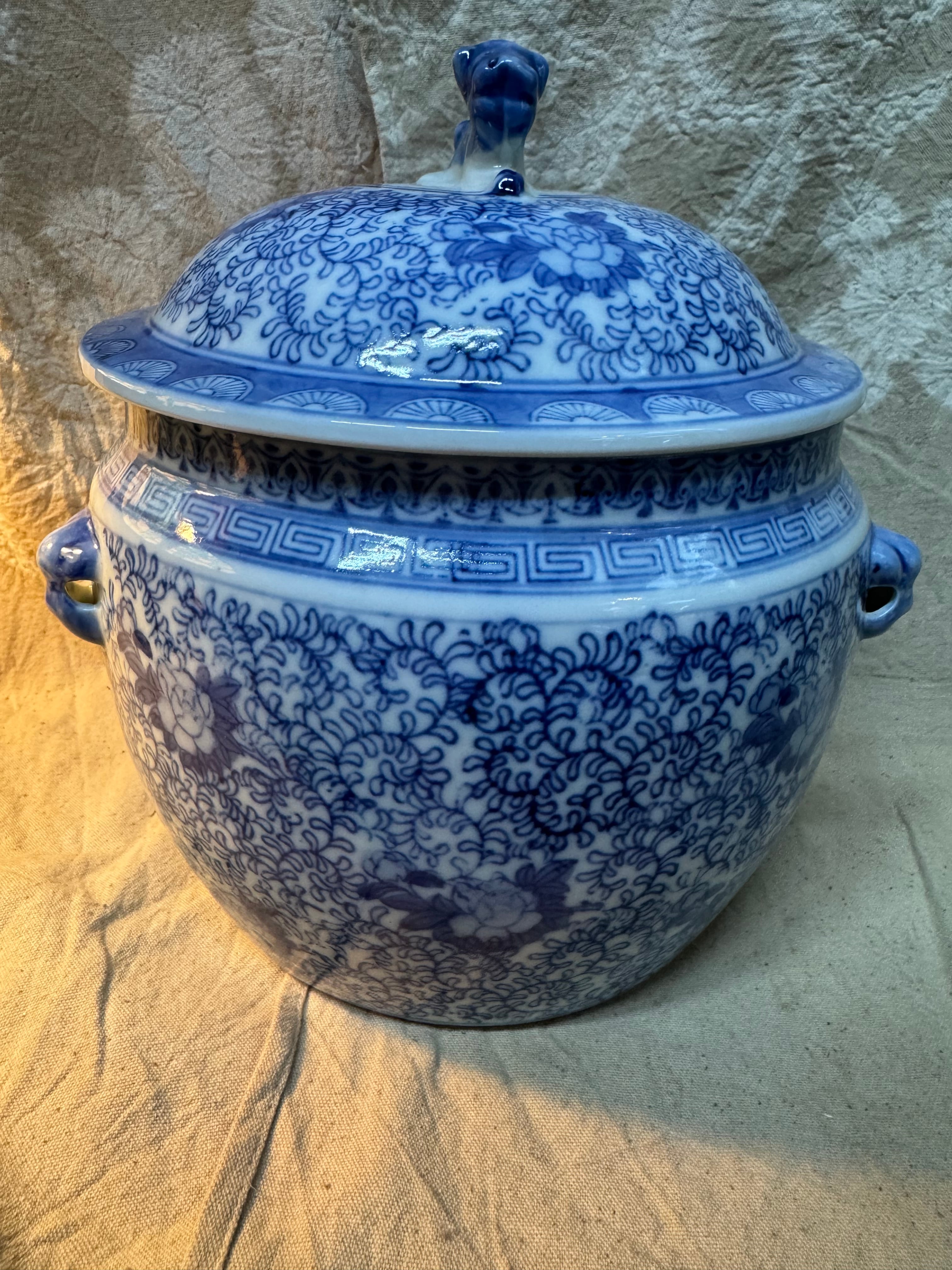 アンティーク 骨董 漆器 香合 青白磁 花柄 蟹デザイン 小物入れ