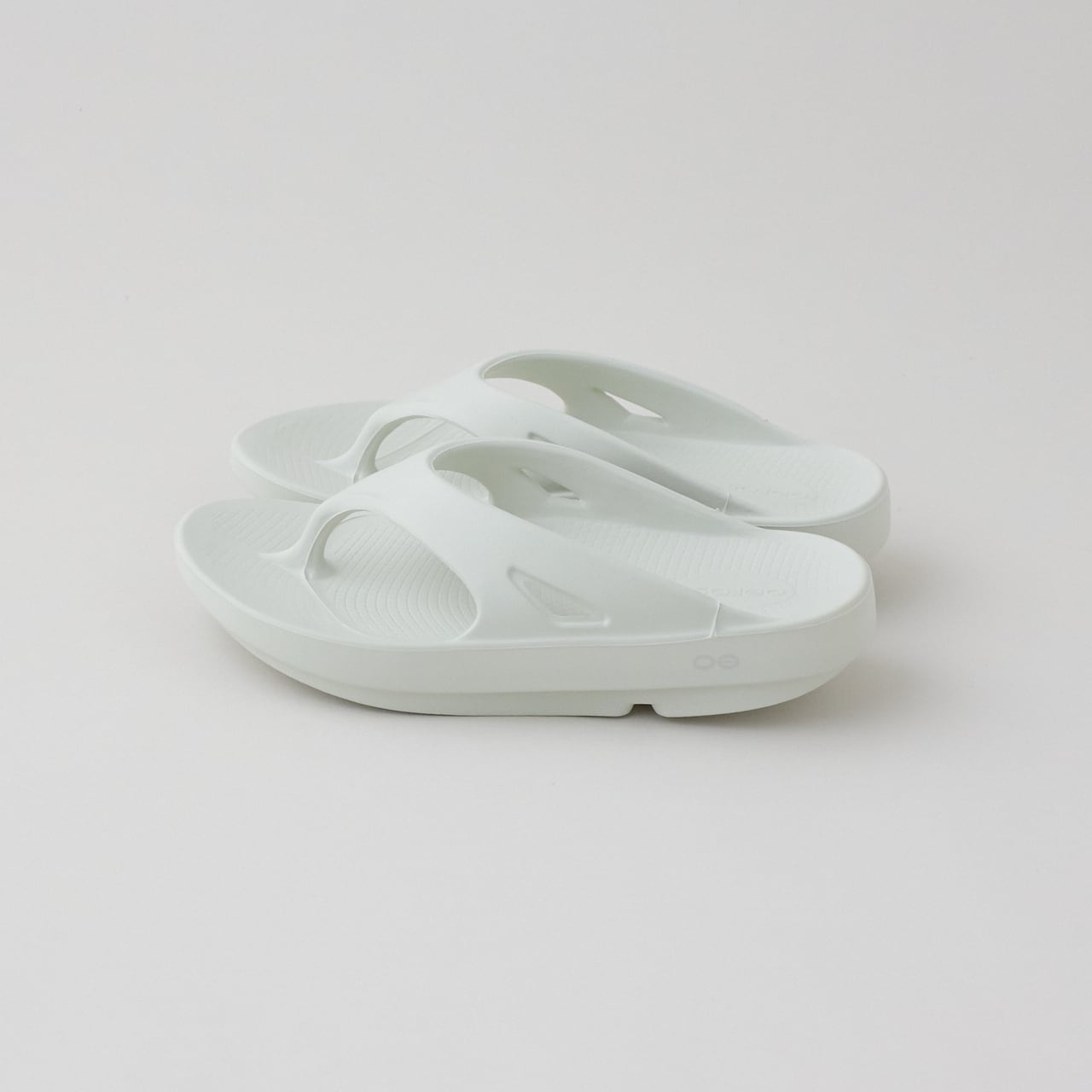 OOFOS（ウーフォス） / OOriginal - Cosmic Gray（国内正規品