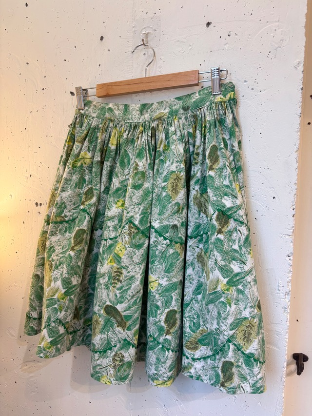 60's green reaf cotton skirt