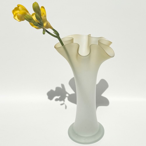 Gradation vase