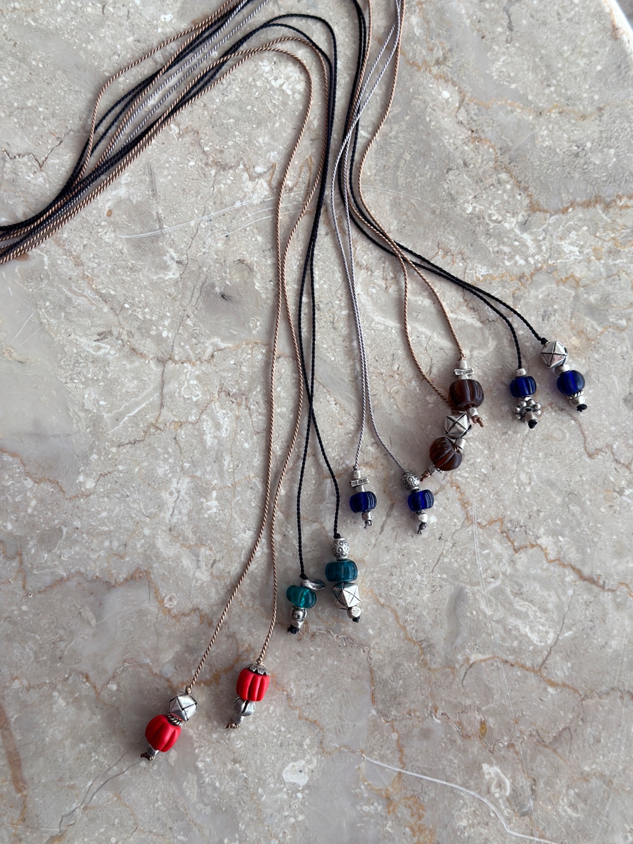 tay original／Silk code beads necklaces（brown）