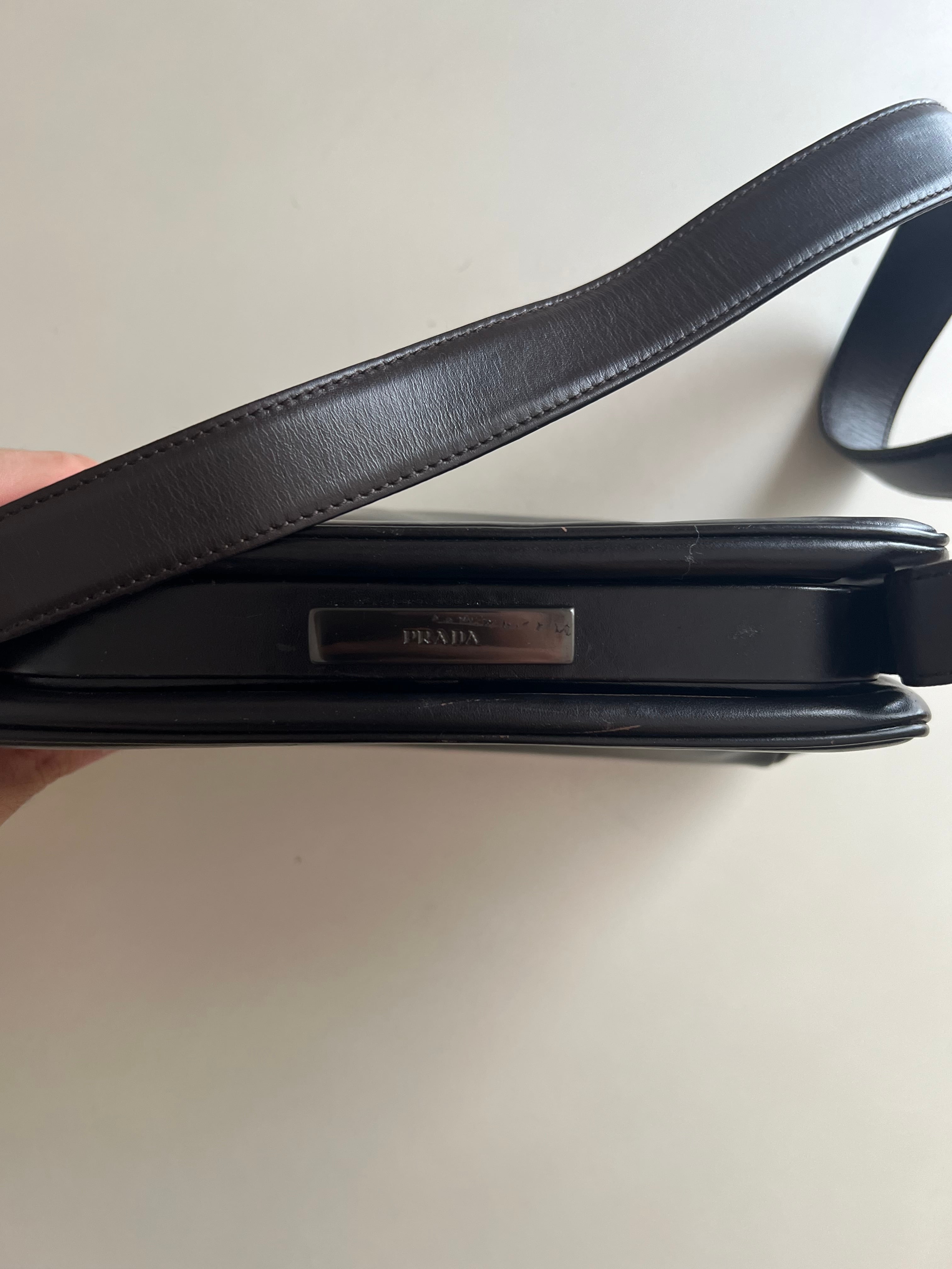 AW1997 PRADA LEATHER SHOULDER BAG | triptraproll