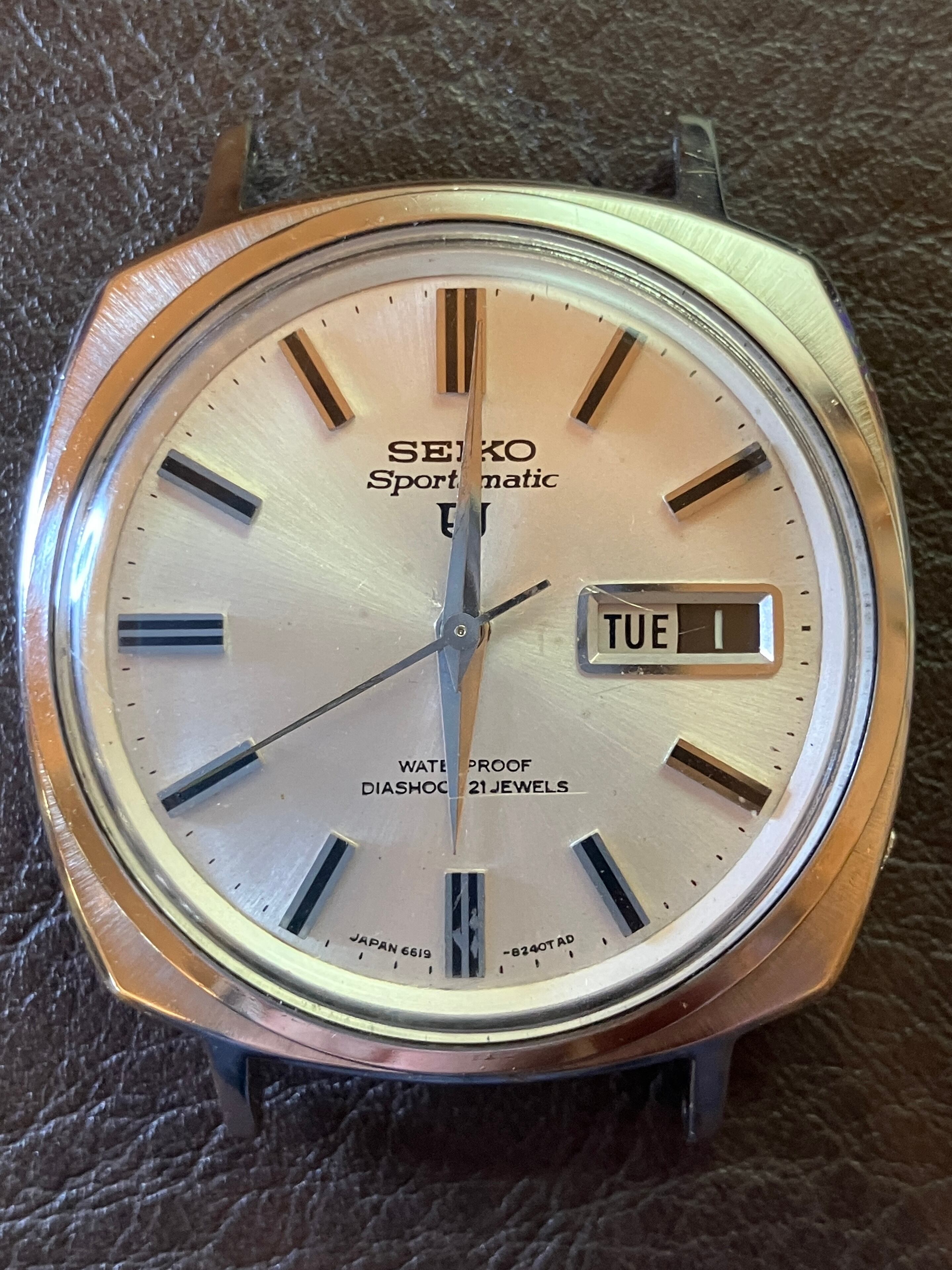 SEIKO セイコー5 6619-8190 自動巻き時計 1966年11月製】SEIKO 5 Sportsmatic 6619-8190／自動巻き 正四角形銀