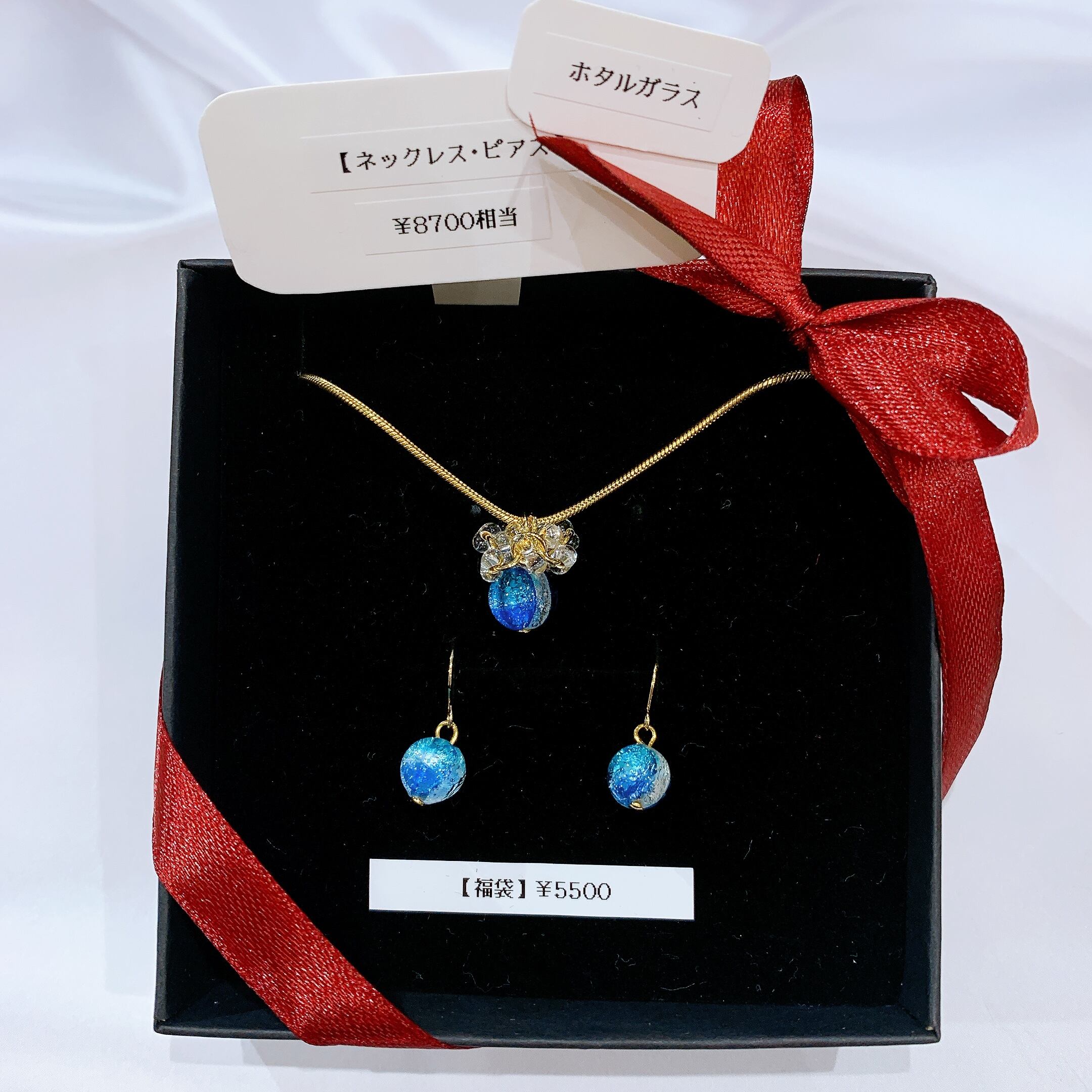 トルマリン×クリスタルタブレットカービング ピアス（T-A41-92