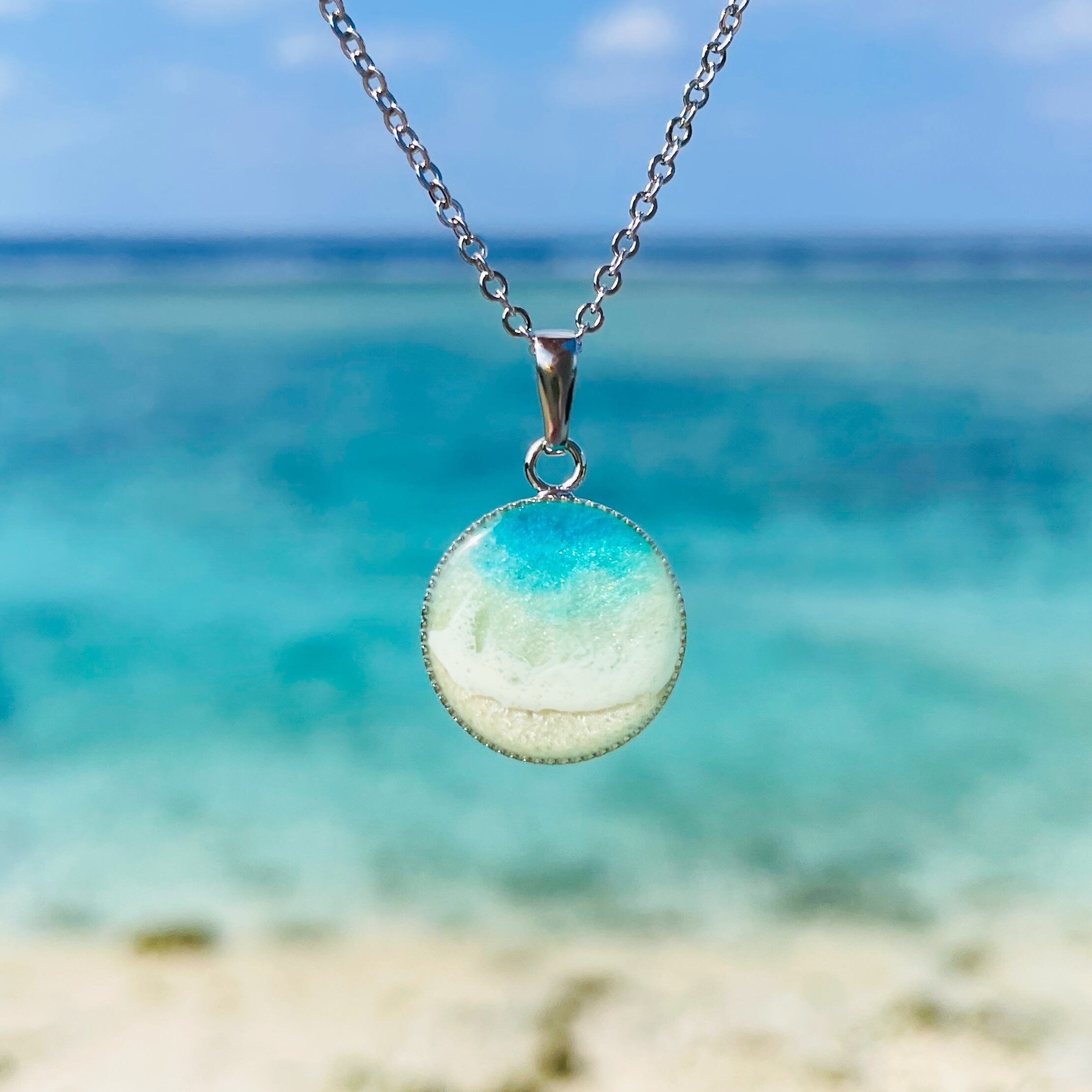Beach Collection》オーシャンアートネックレス 【ヨロンブルー