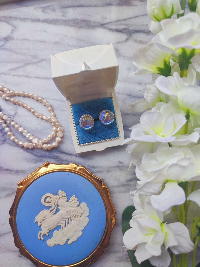 【LUNA FLASH MOONLIT STUD EARRING 】