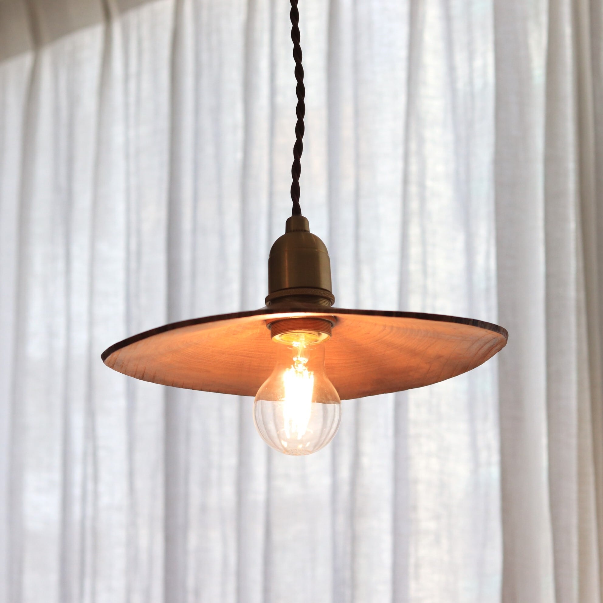 照明】ミルクガラスシェードペンダントランプ【0110】 | ジーフラット