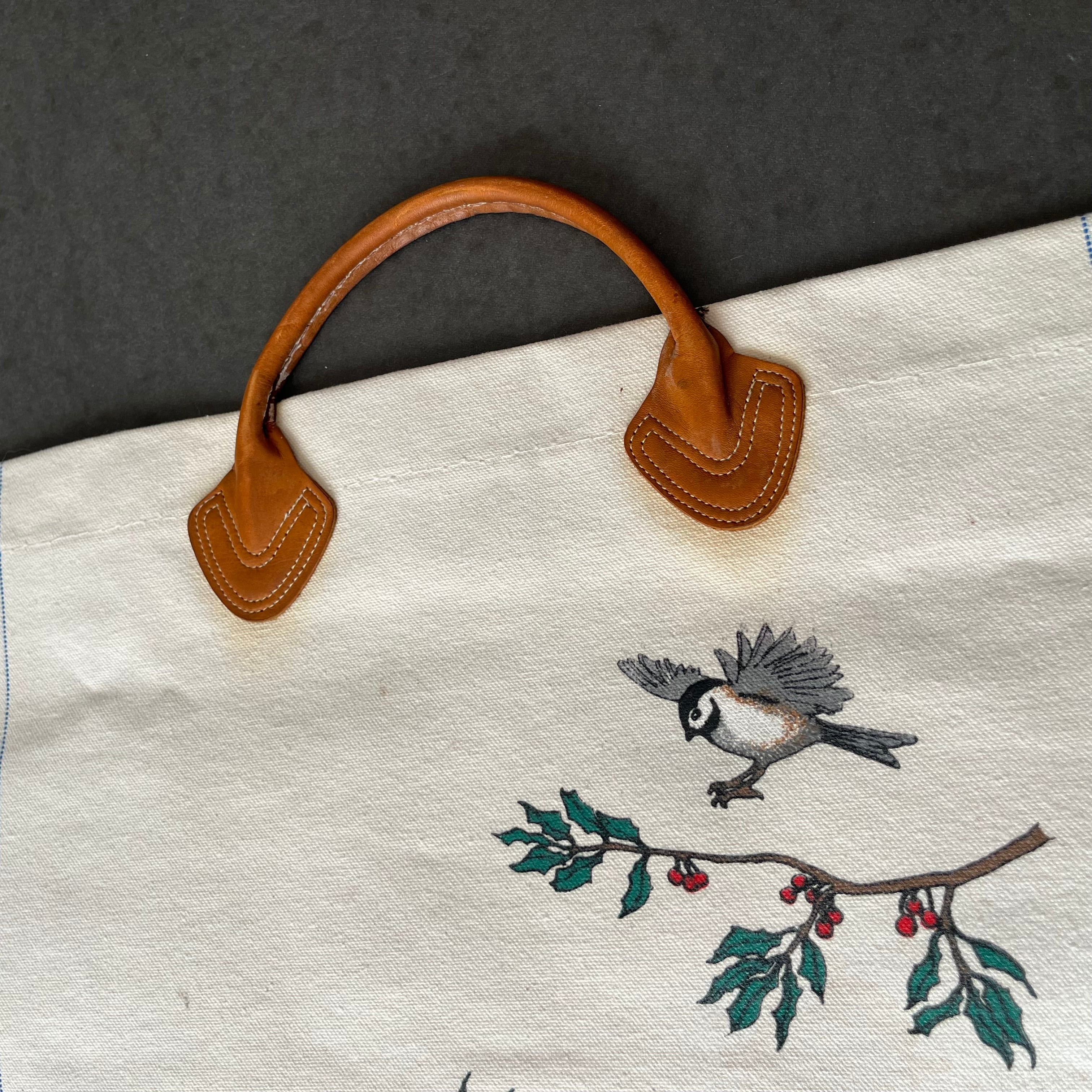 L.L. Bean Chickadees And Holly エルエルビーン ログキャリー 薪