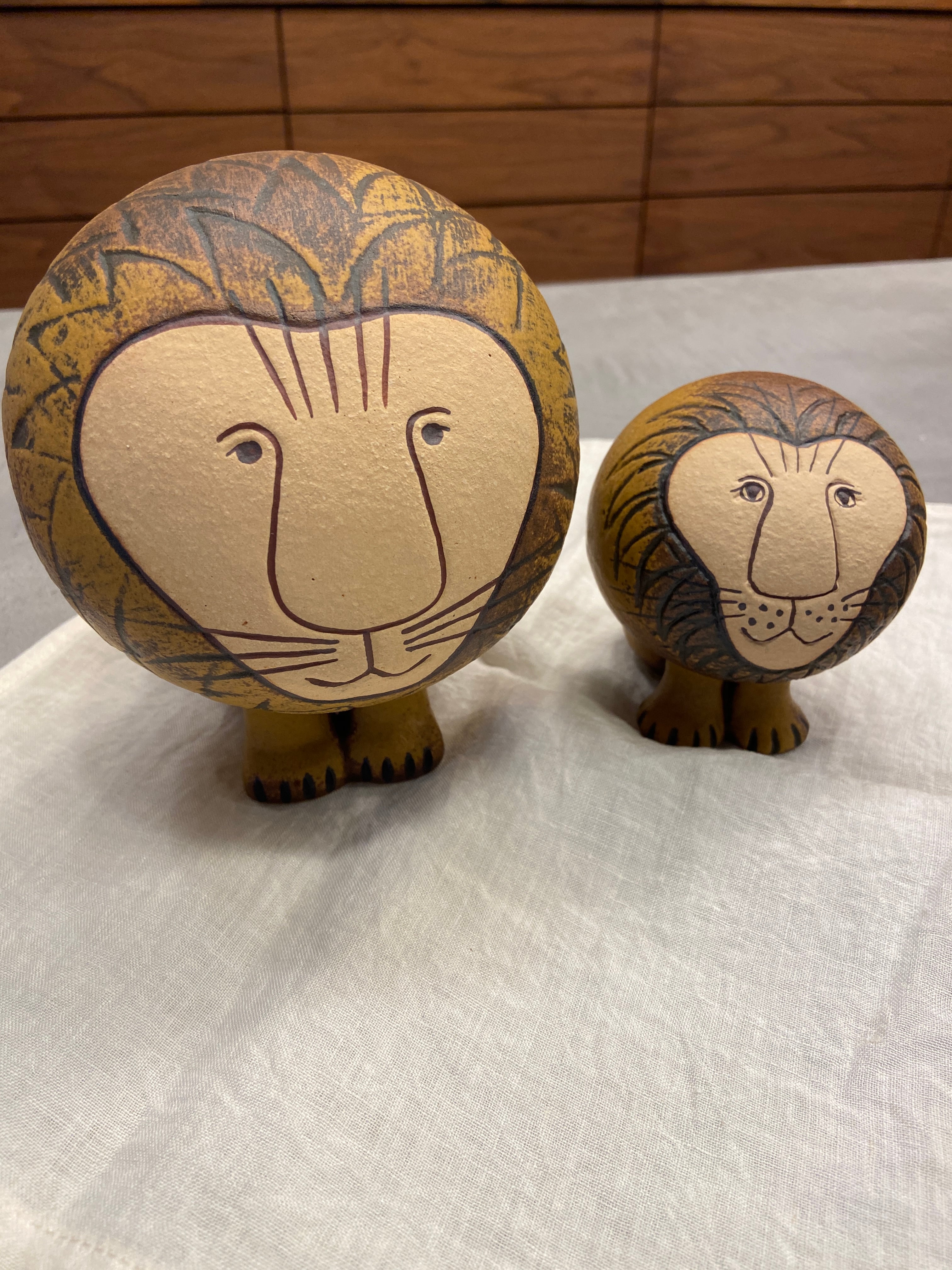 リサ・ラーソン ライオンミディアム | DE'COR