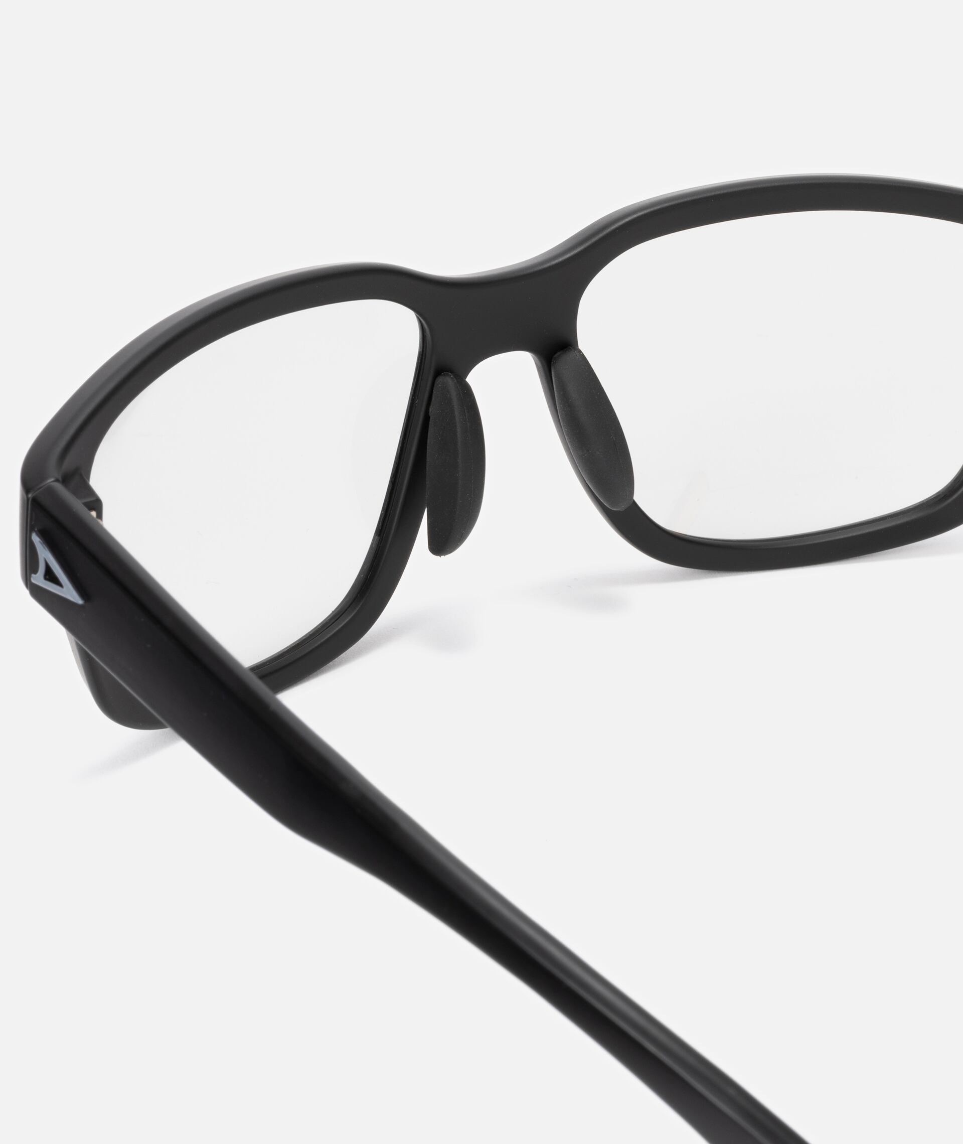 TYMER(タイマー) FROST Matt Blackフレームx調光レンズ TYMER｜FROST[Matt Black/Photochromic Grey（調光レンズ）] | Run