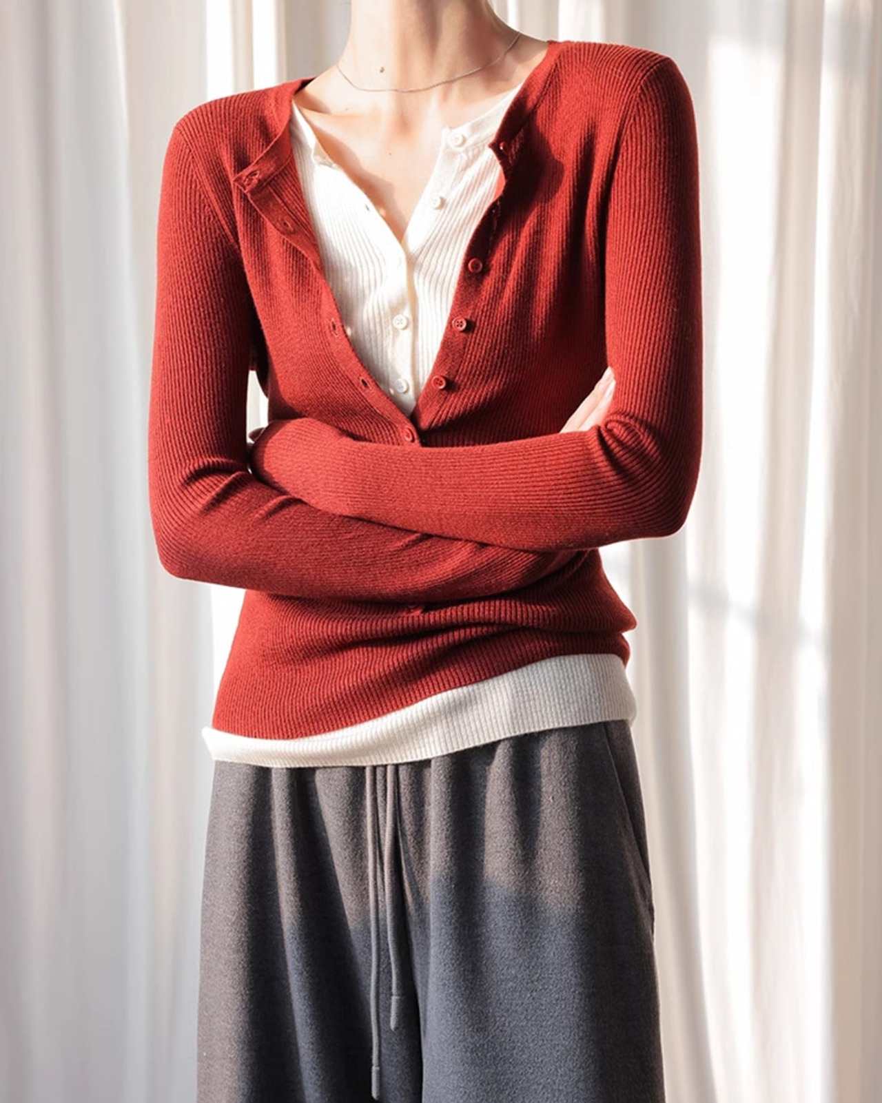 Fake layered slim rib Knit T20336