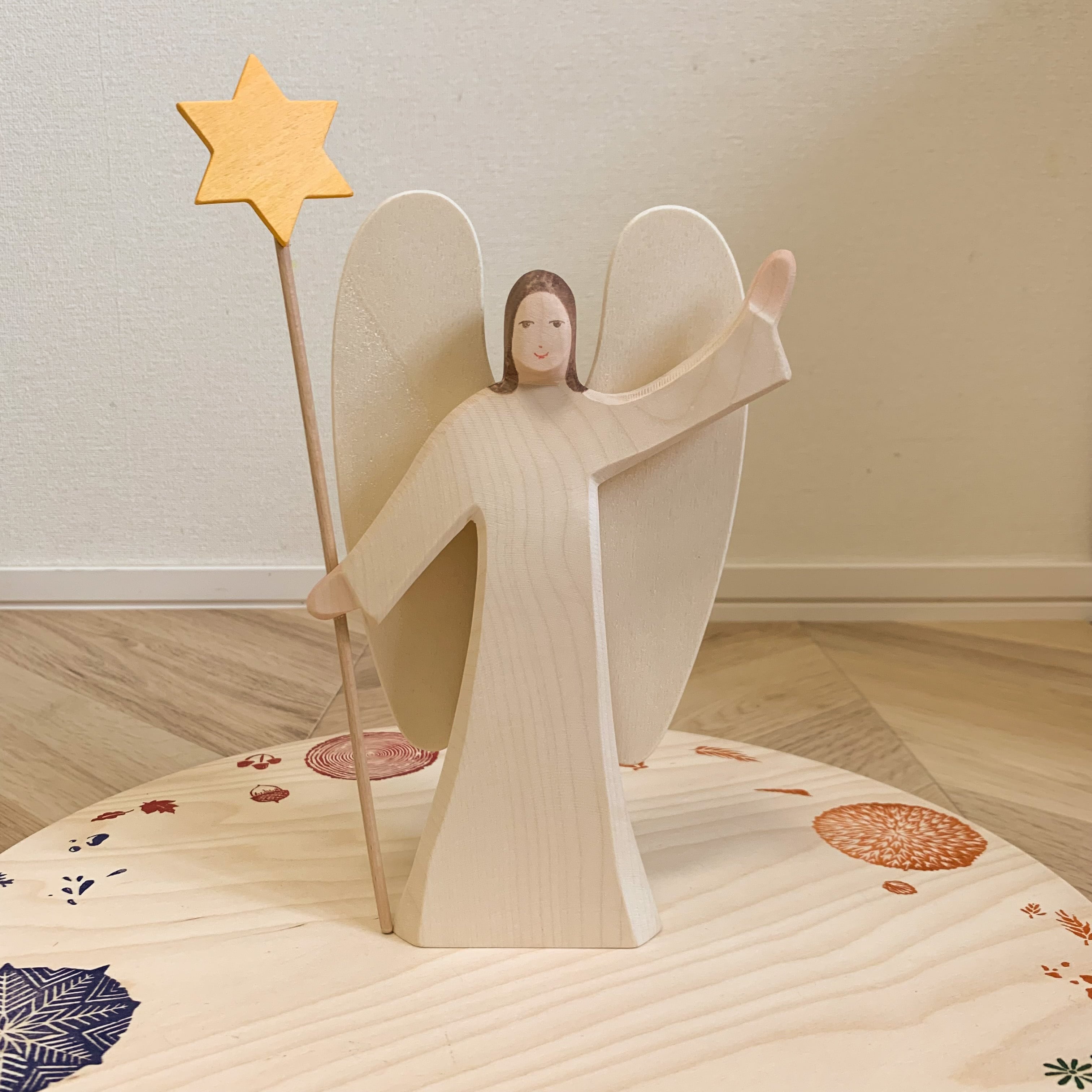 新品 オストハイマー 星を持ったピンクの天使 専用 オストハイマー 星