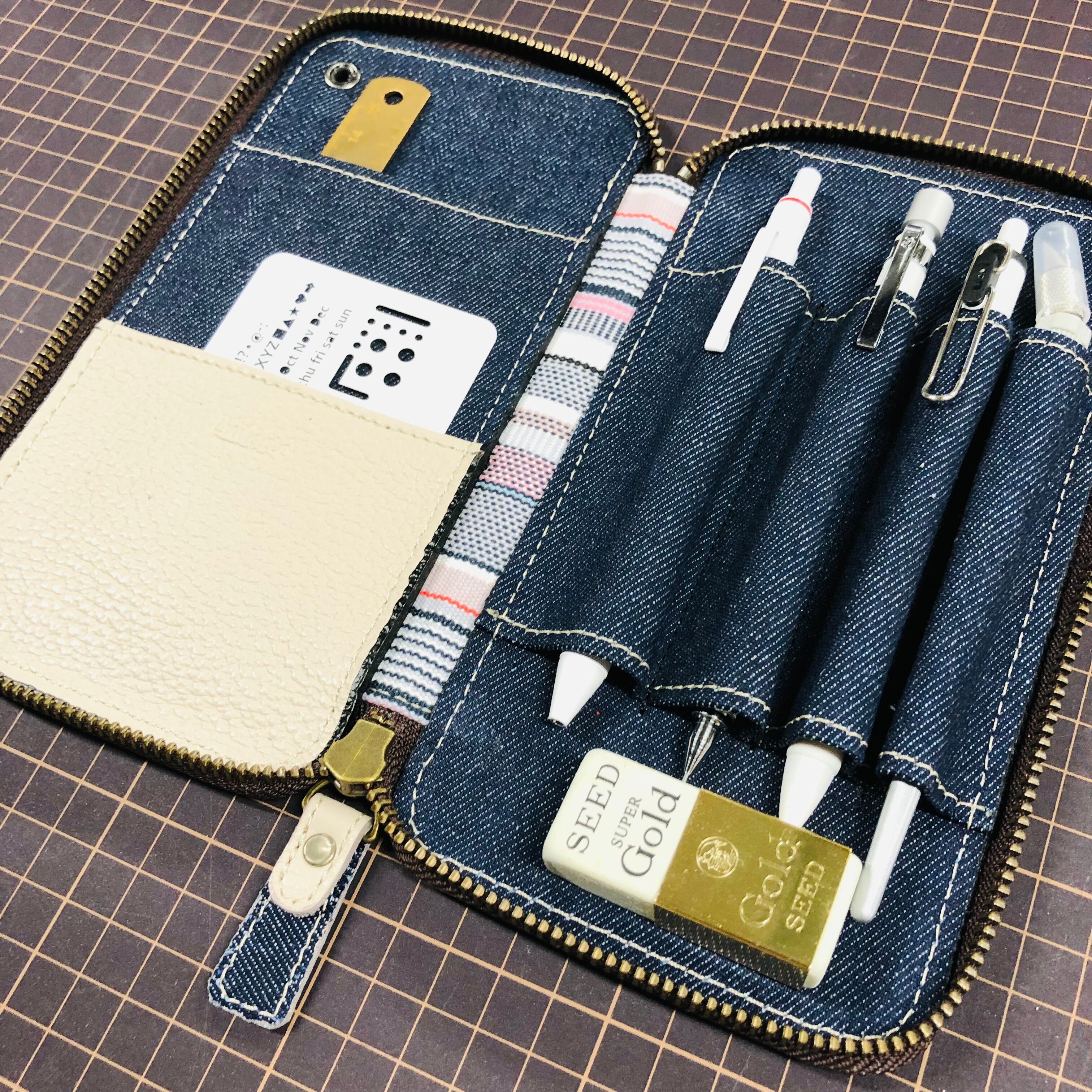 レザーラウンドジップペンケース MAYA ナチュラル限定カラー