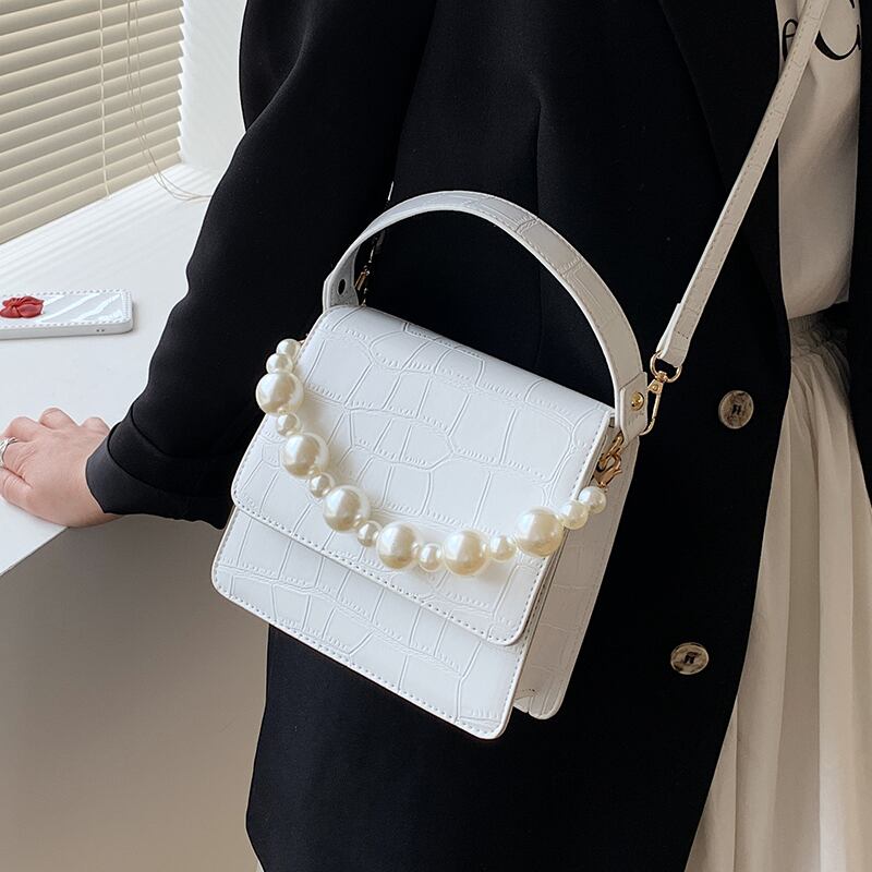 サマーレッドパール 夏物 真珠 スクウェア メッセンジャーバッグ Tiancai_Wing_Bag97061250652