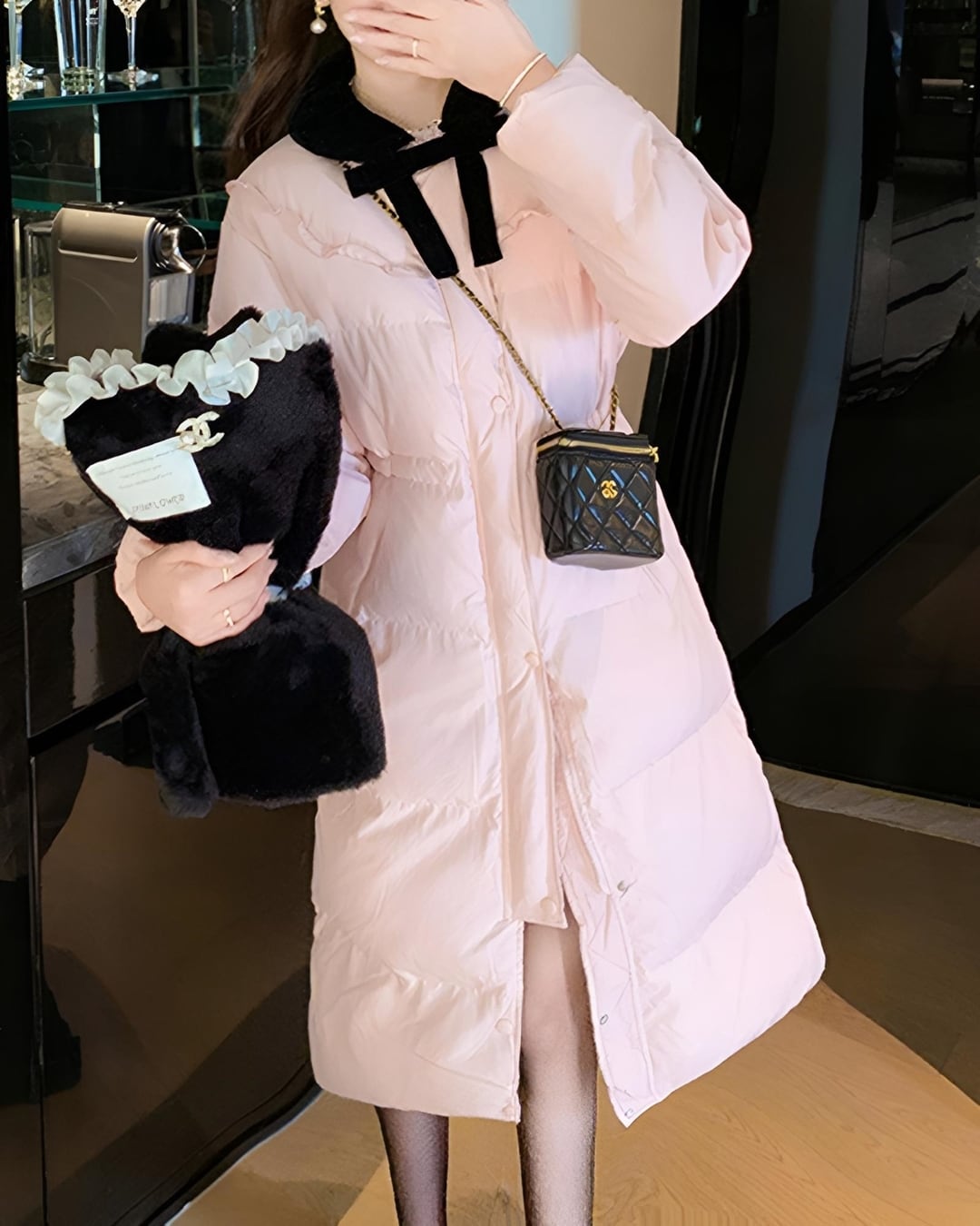 ブラックリボンピンクダウンコート 24W12052