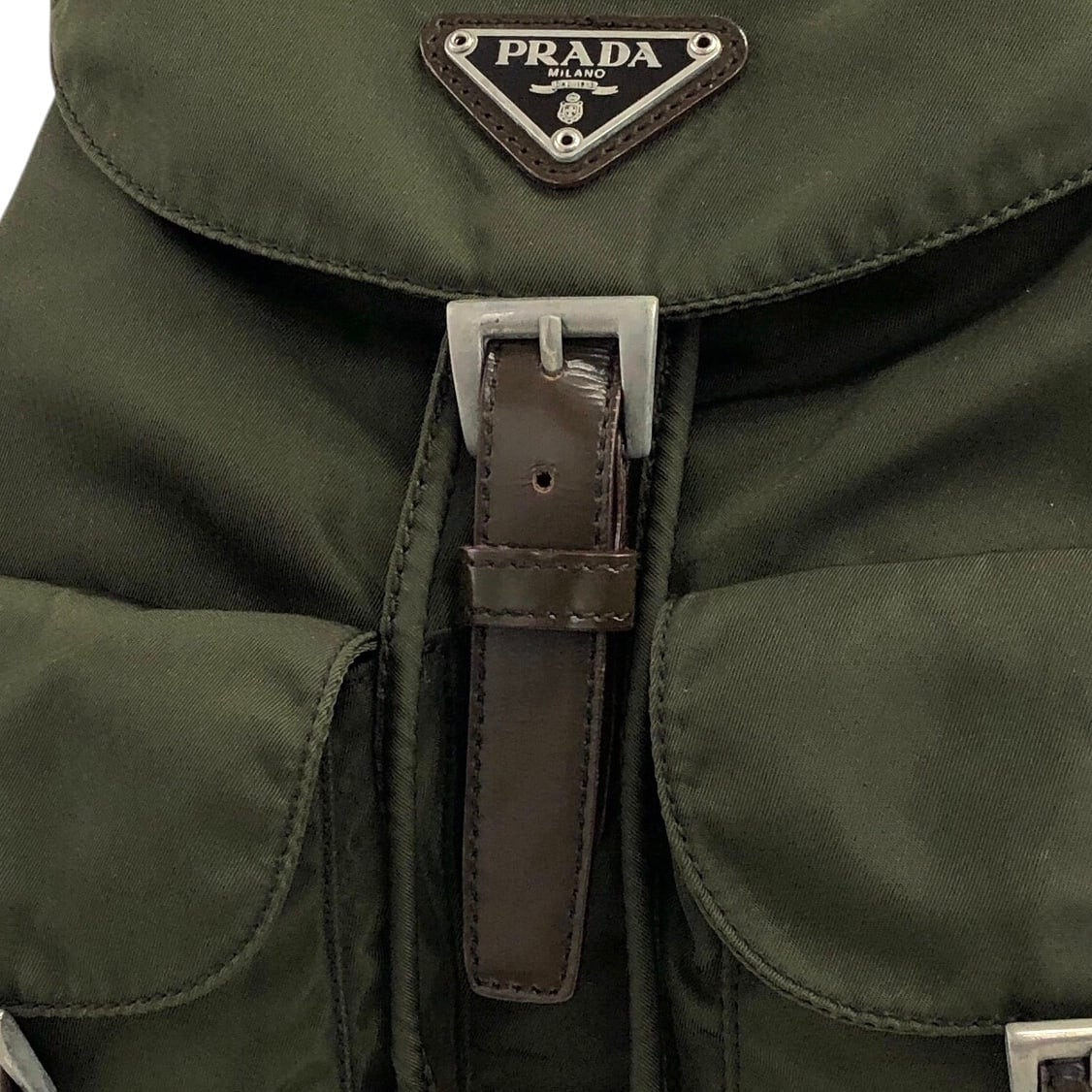 PRADA プラダ バックパック カーキ トライアングルロゴ ナイロン