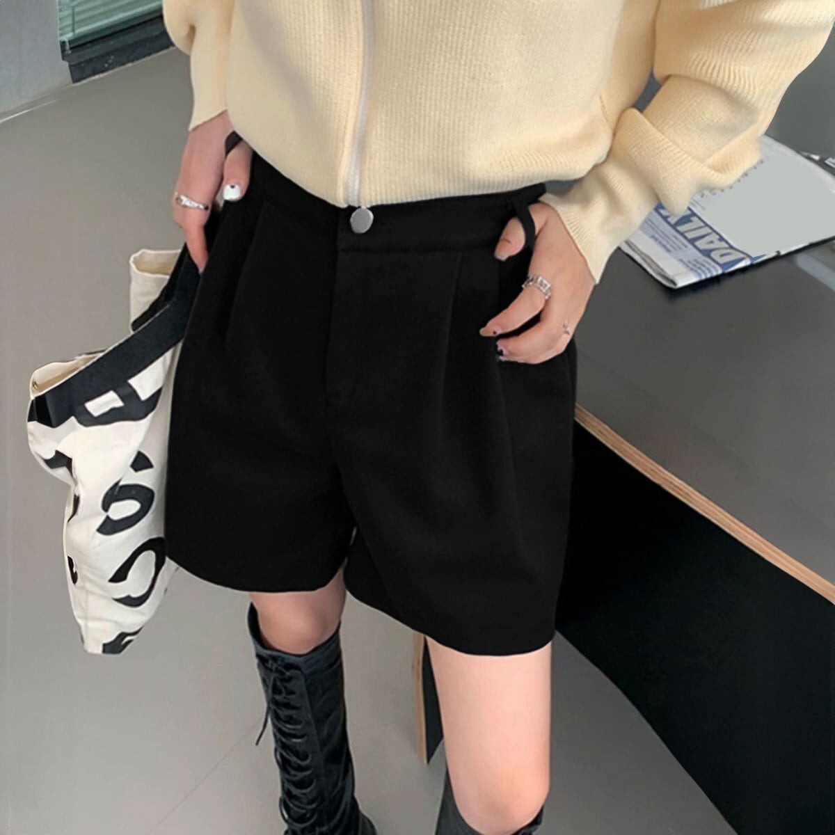 ウール風 タック ショートパンツ レディース 秋冬 韓国 きれいめ 大人 通勤 ビジネス オフィス カジュアル OL スラックス ゆったり 体型カバー 大人可愛い 大人女子