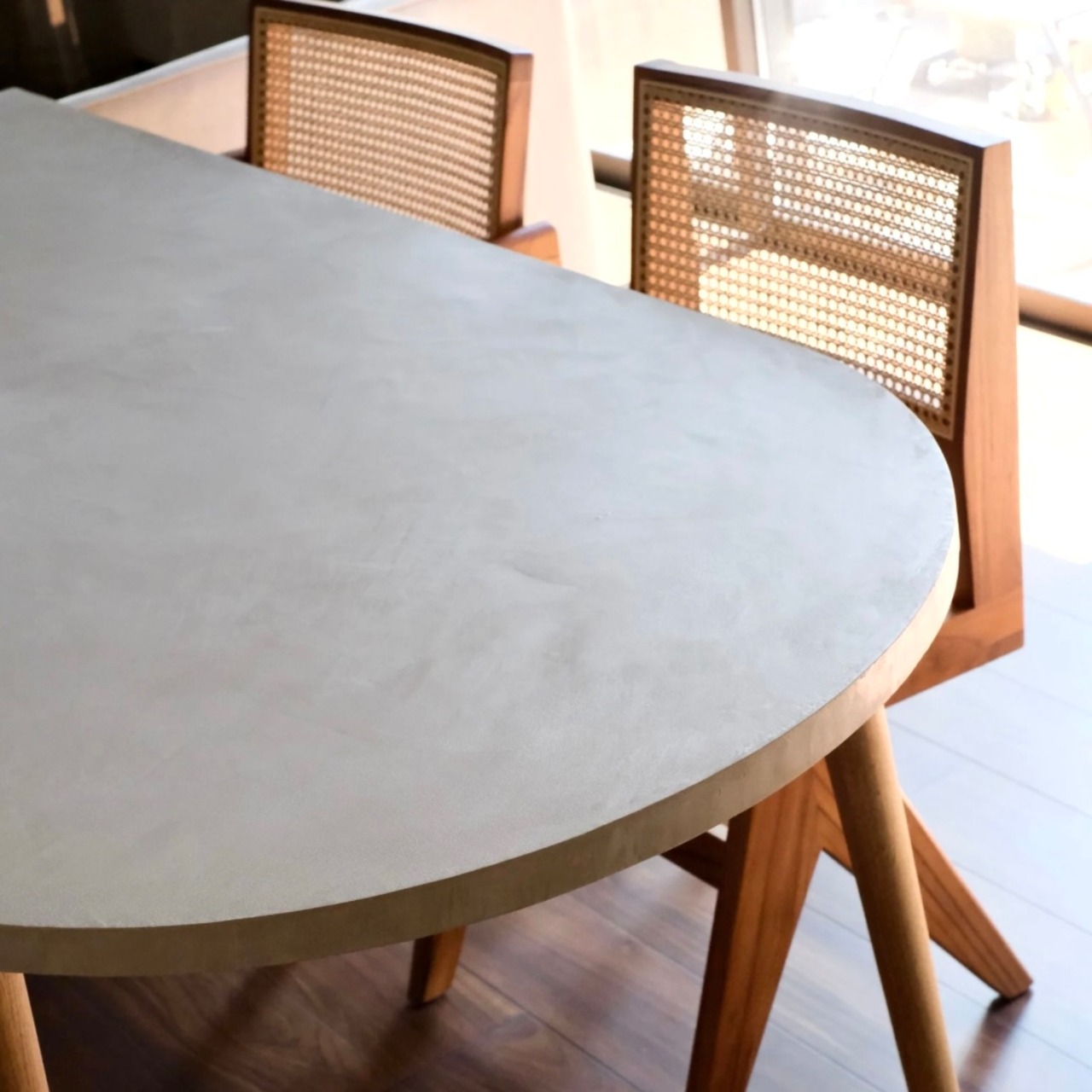 ダイニングテーブル/Half Oval