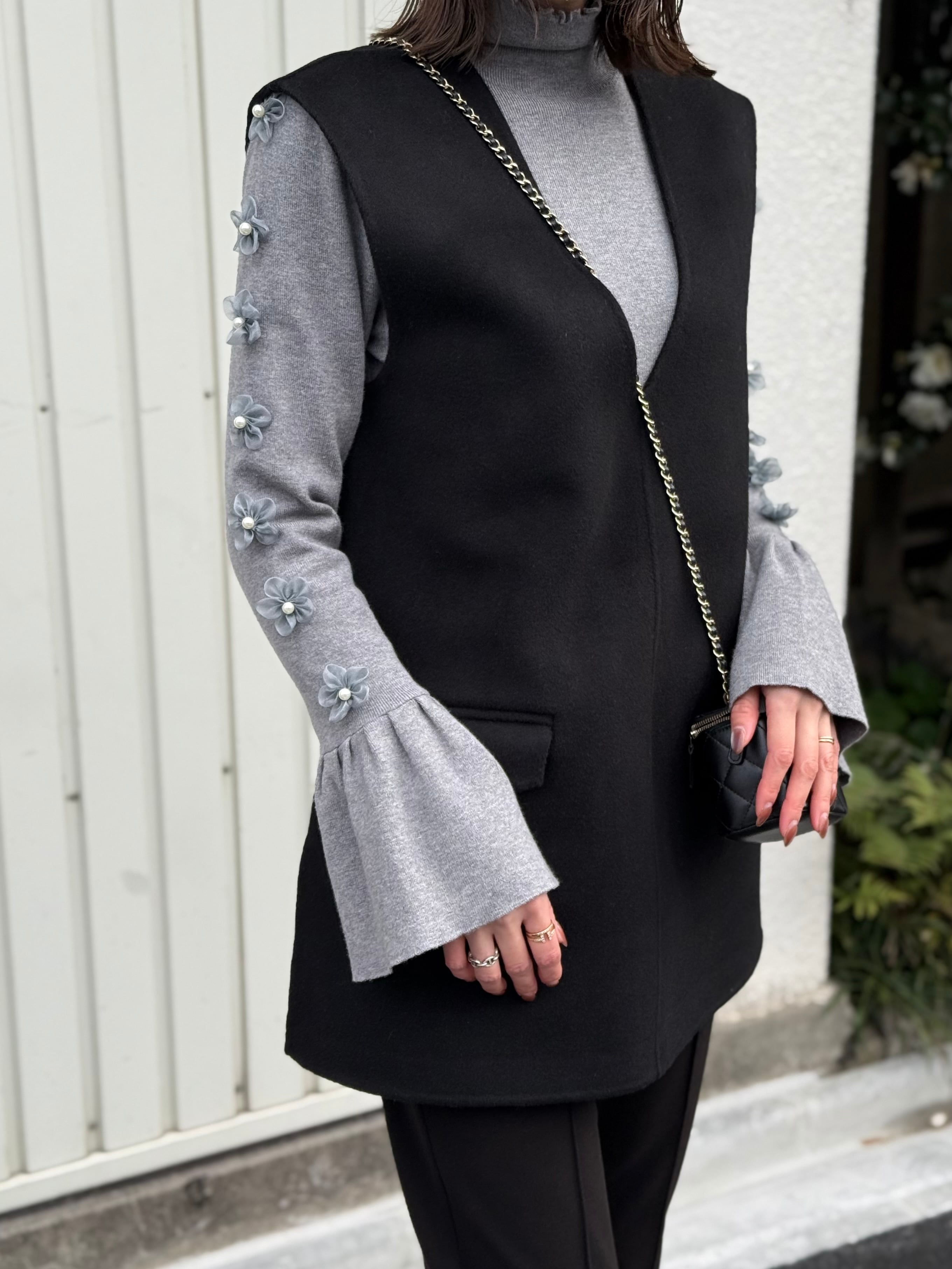 サイドフラワーベルスリーブニット | PBselect