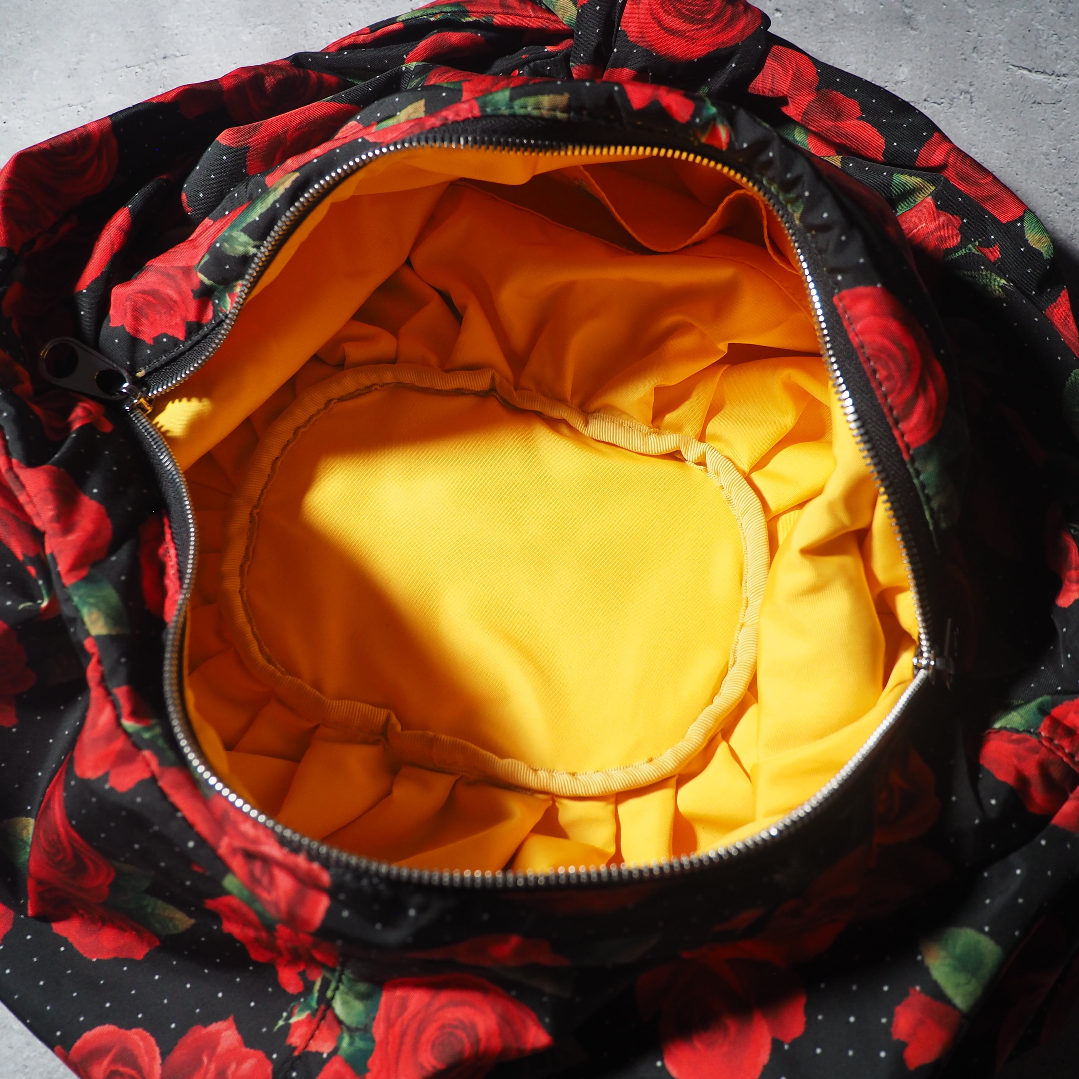 Beautiful Rose Flower × Dot pattern Design 2ways hand shoulder Bag