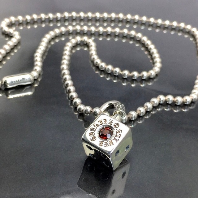 DICE with GARNET PENDANT / ダイスペンダント・ガーネット
