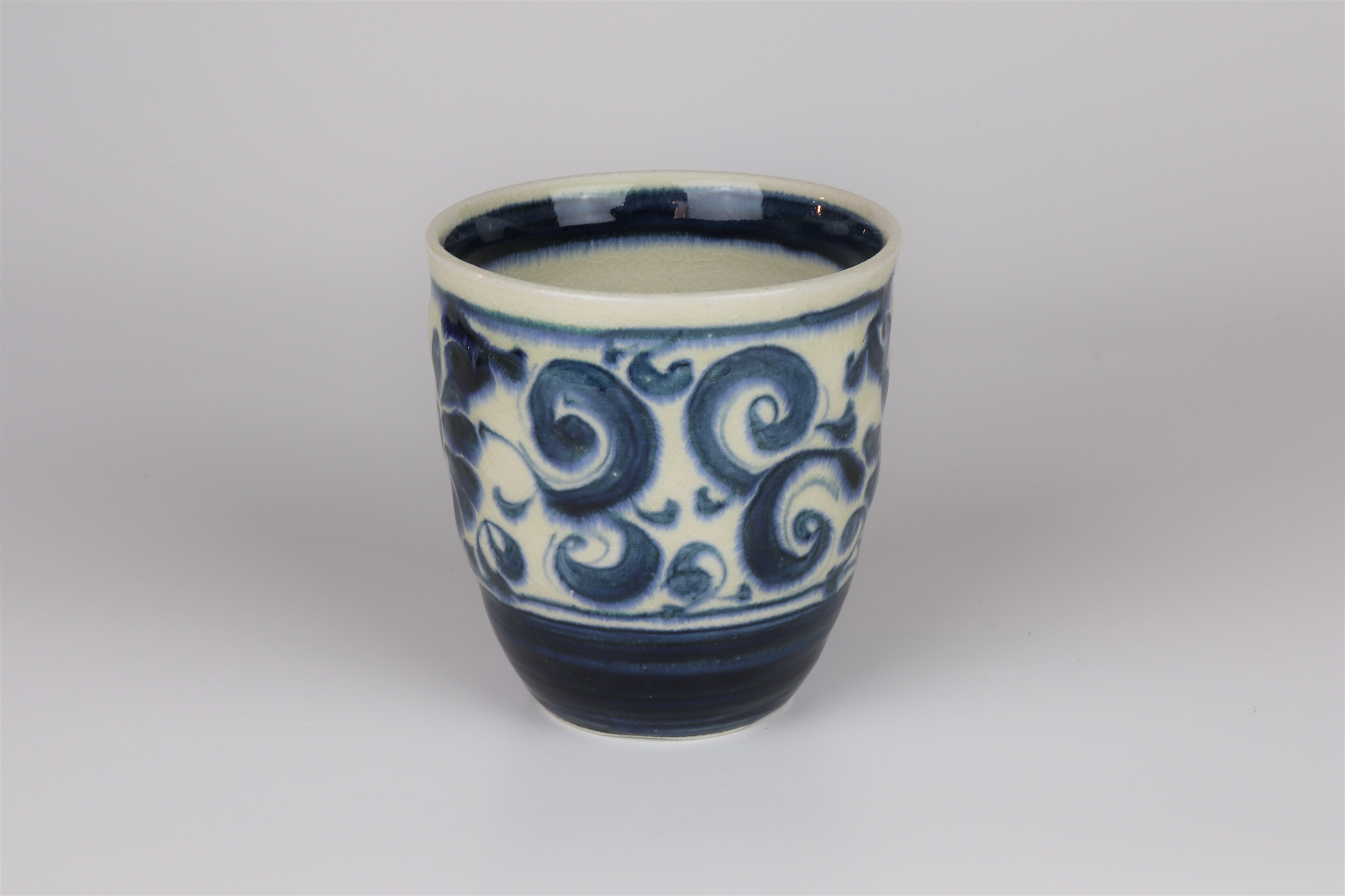 安南 焼酎カップ 染唐草【B級品 特価】