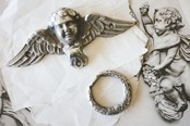 1900s フランス  ルーベンス 聖アンデレの殉教的プットーと大きなハンドルb ツマミ アンティーク