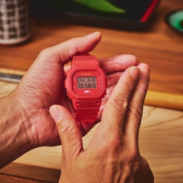 限定品☆カシオ G-SHOCK DW-5600SSH-4JR SUSHI 寿司 マグロ レッド