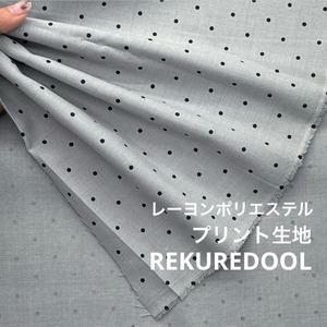 NL084◆2m◆M◆レーヨンポリエステル混プリント生地◆水玉模様