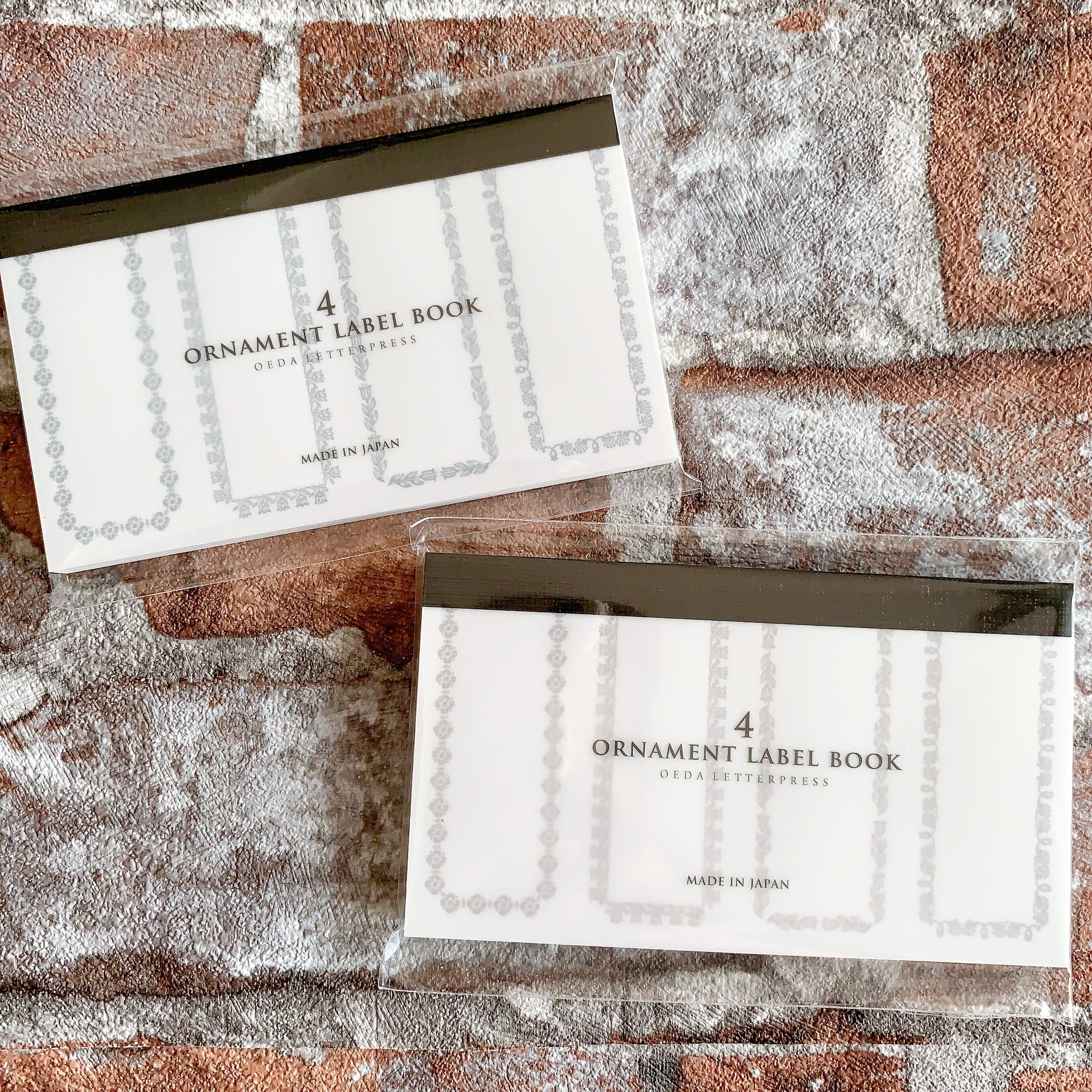 4 ornament label book【frame/Black・Bronze】活版印刷 ラベルブック