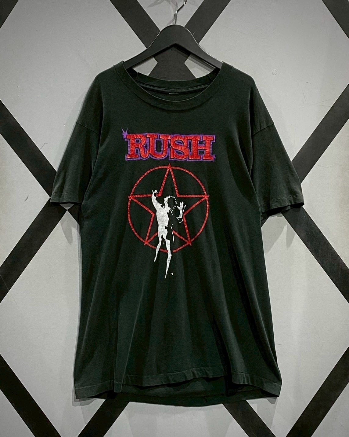 古着屋macha X VINTAGE】90's “RUSH” “2112” Print Design Vintage Loose T-Shirt