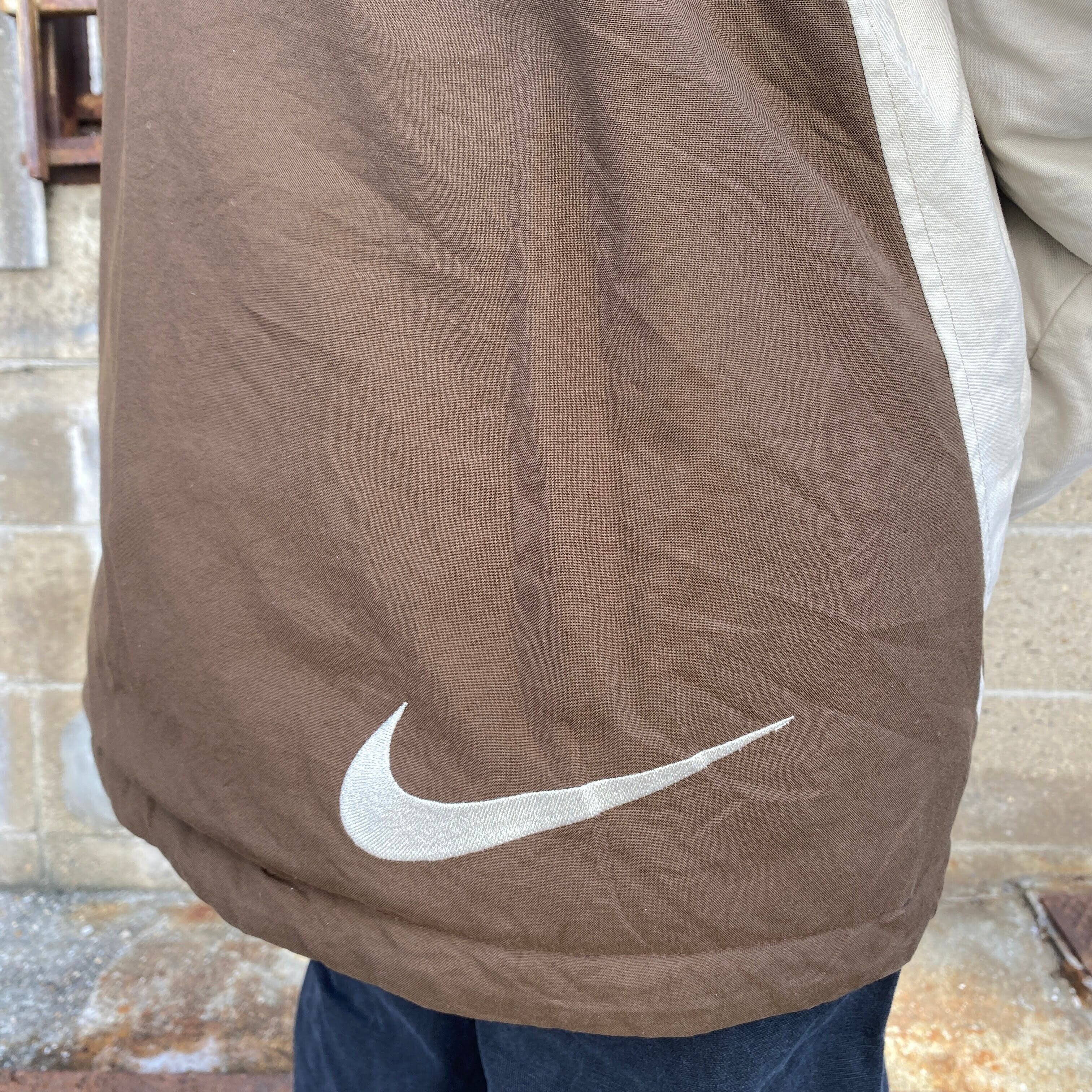 一番人気物 【サークルスウォッシュ】ナイキ デカロゴ 中綿ナイロン