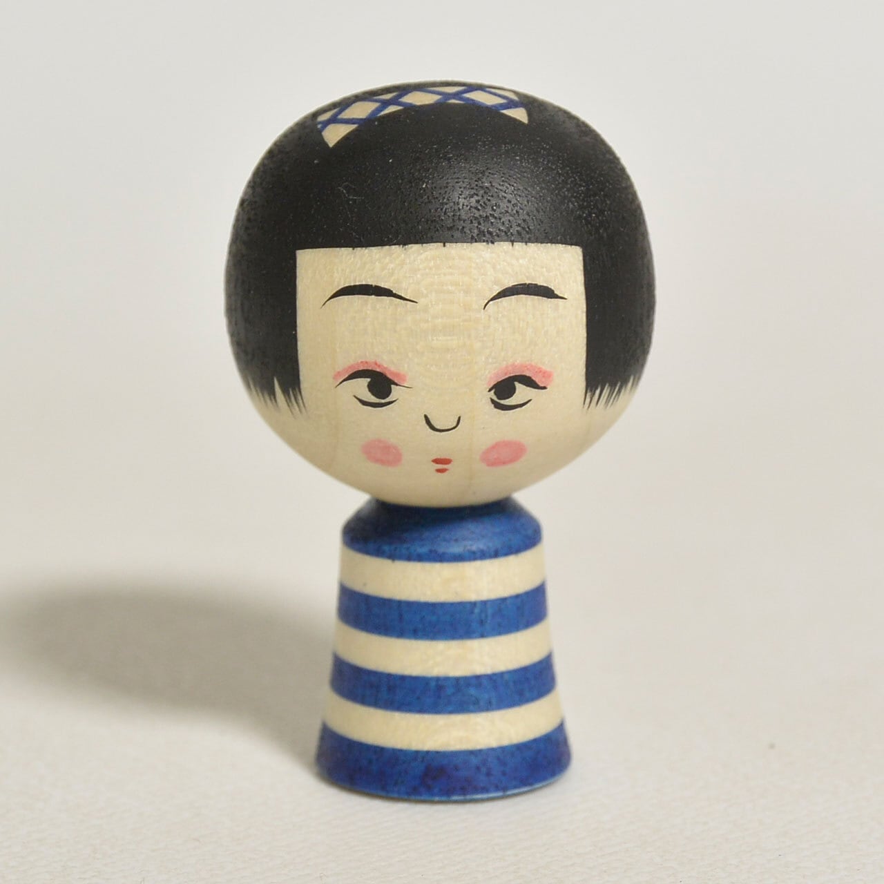 青の小寸こけし（ミニこけし） 約1.5寸 約4.5cm 鈴木明 工人（作並系